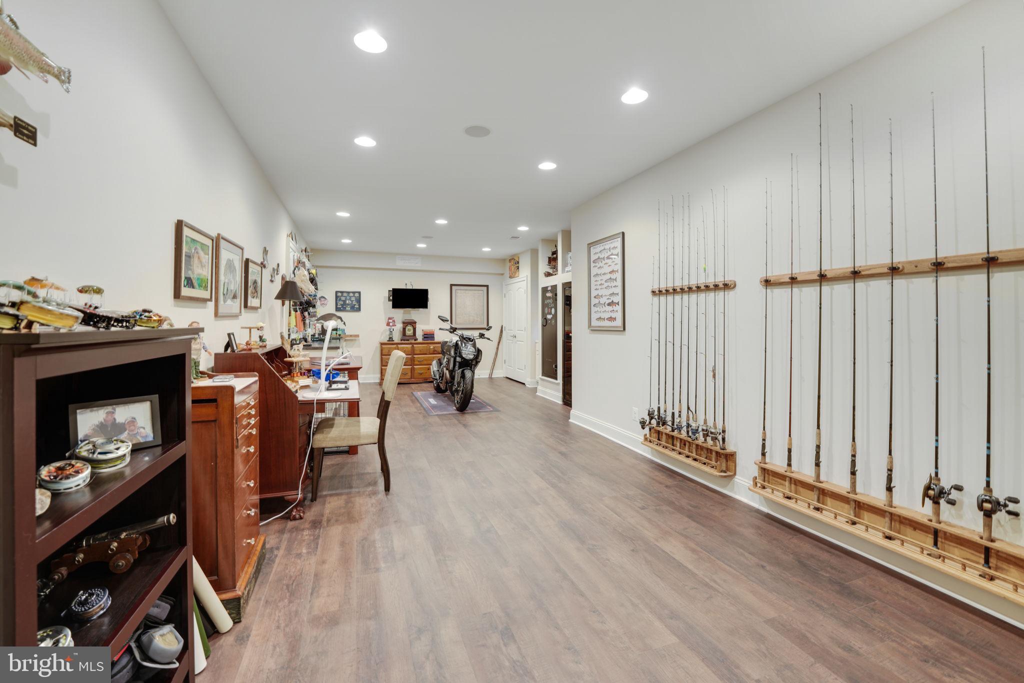 FAWN LAKE - Residential