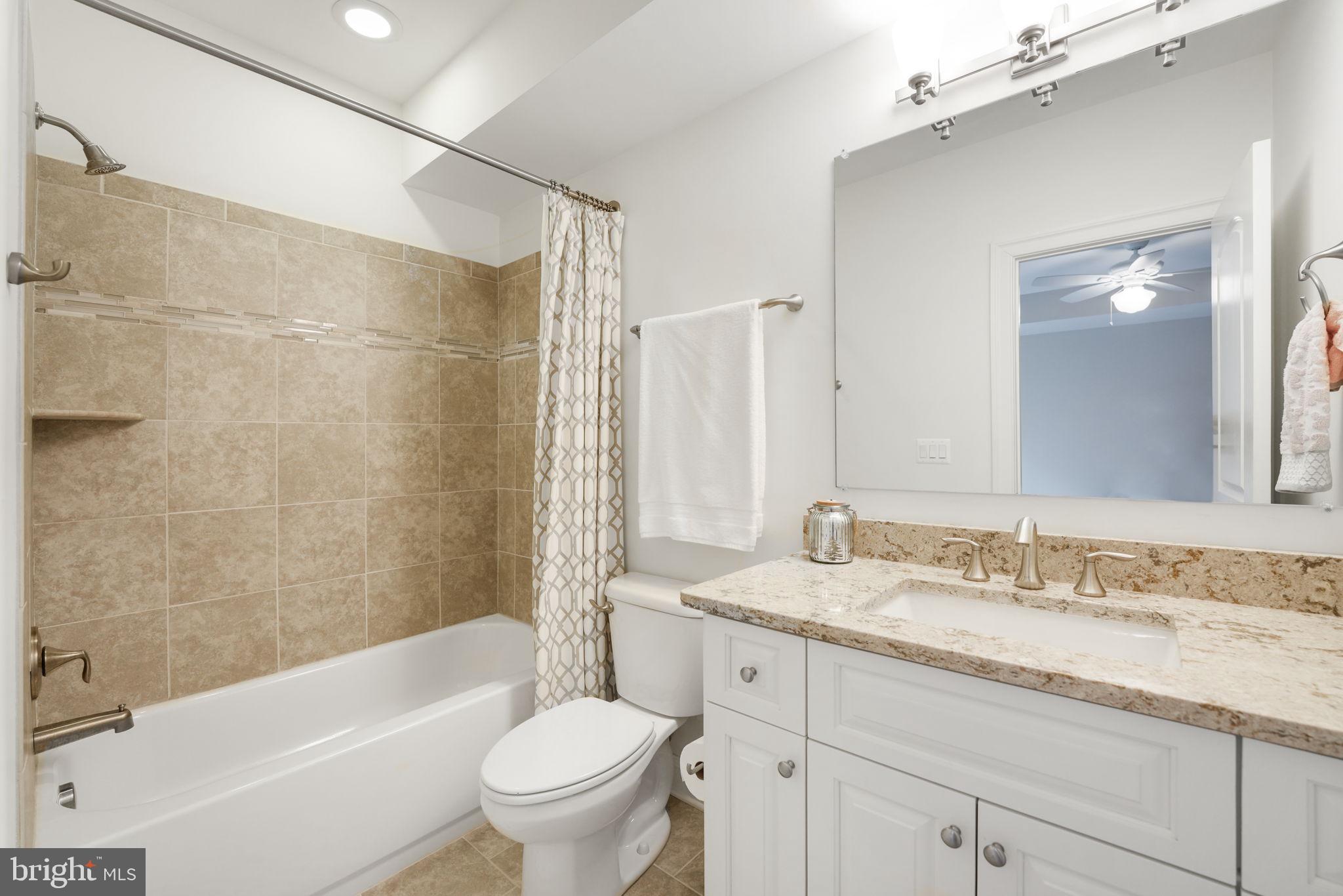 FAWN LAKE - Residential