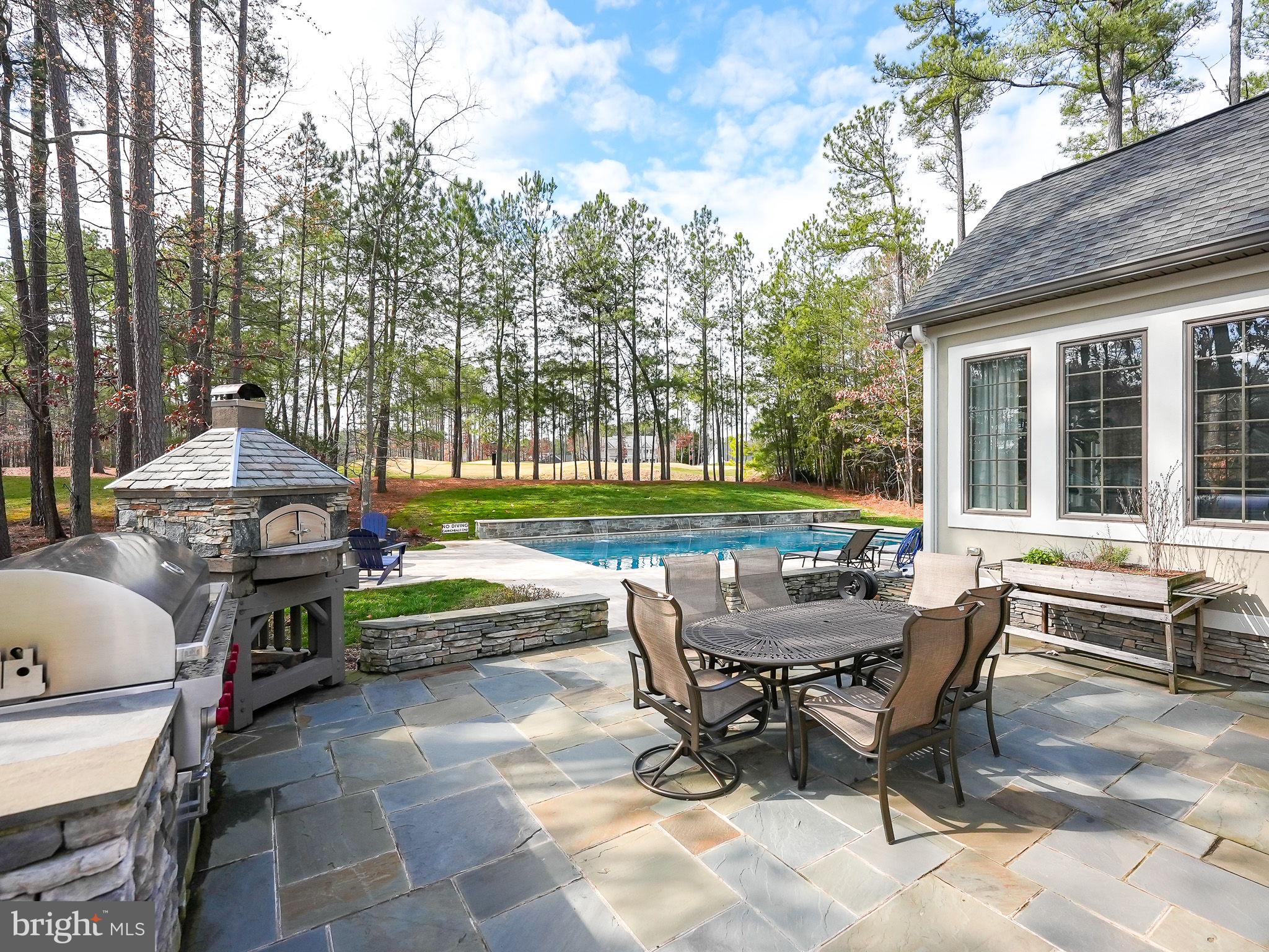 FAWN LAKE - Residential