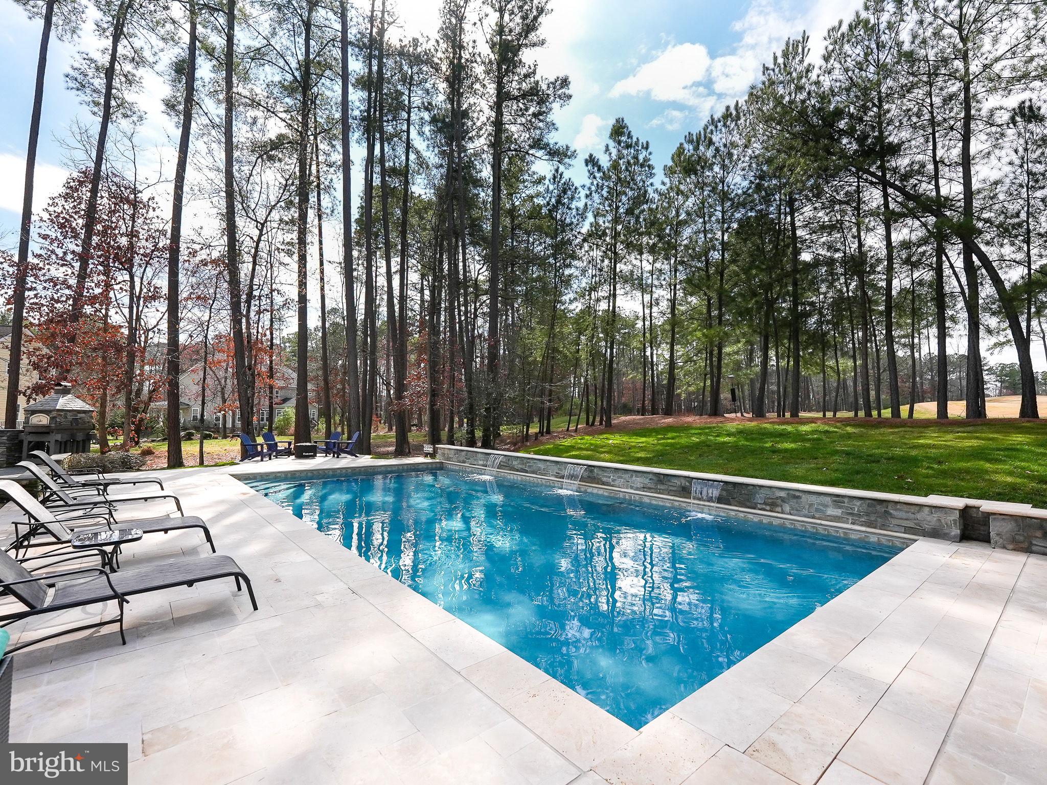 FAWN LAKE - Residential