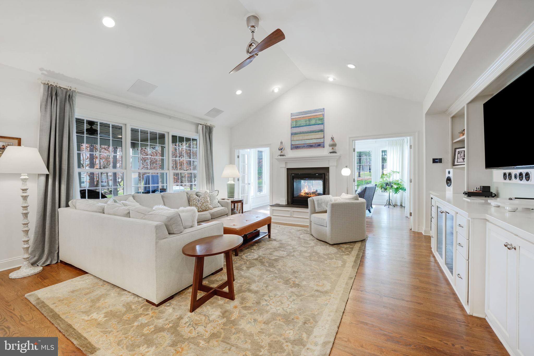 FAWN LAKE - Residential