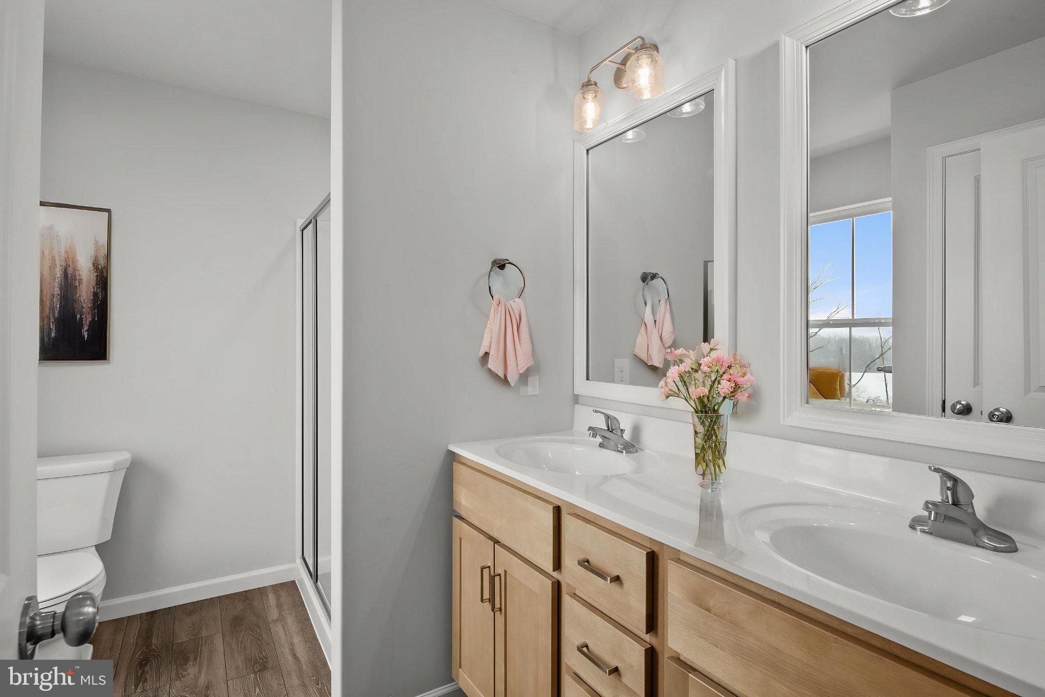 HAWKSTONE VILLAGE - Residential