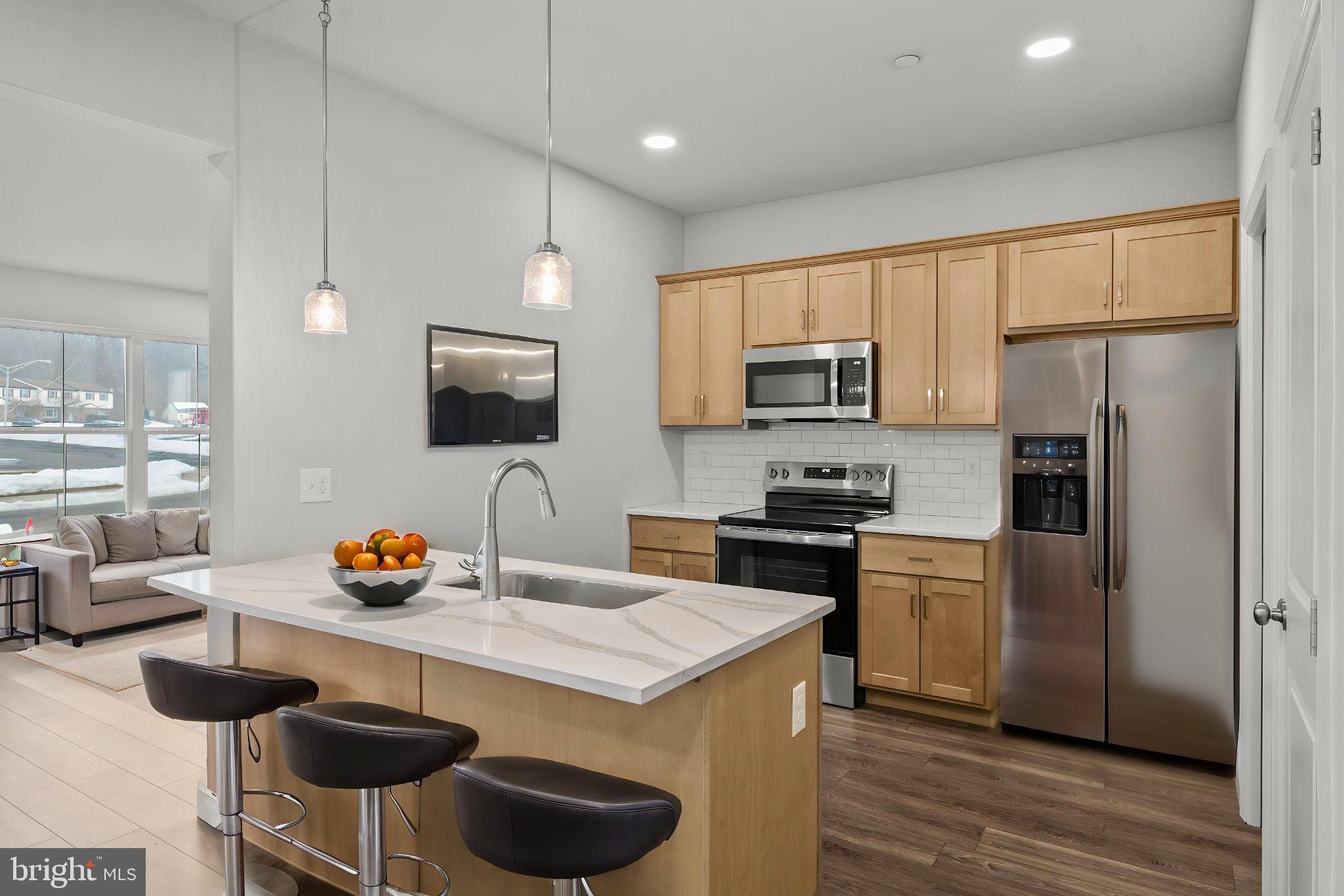 HAWKSTONE VILLAGE - Residential