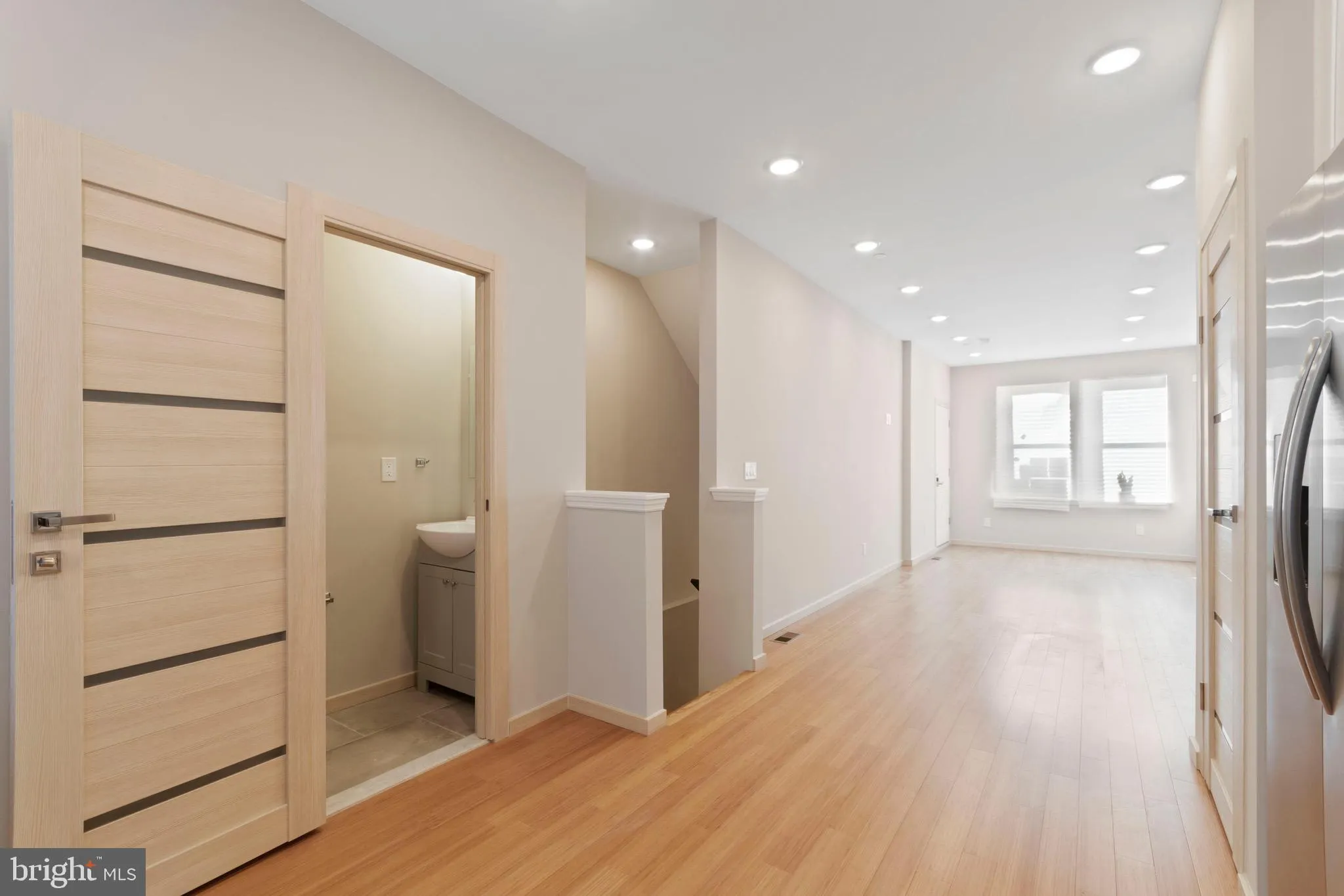 Philadelphia, Pennsylvania 19133, United States, 2 Bedrooms Bedrooms, ,2 BathroomsBathrooms,Residential,Pending,41083