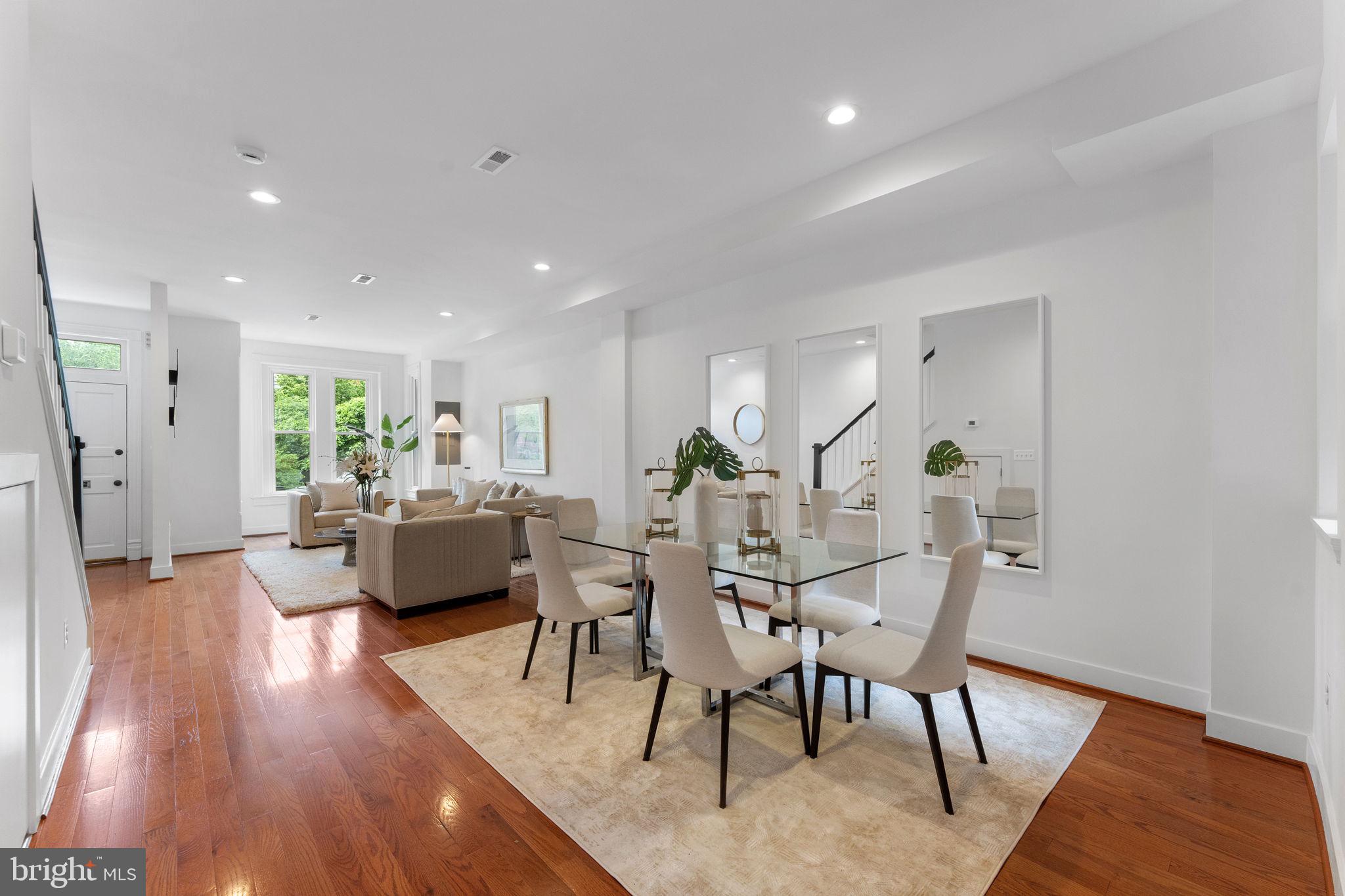CAPITOL HILL - Residential