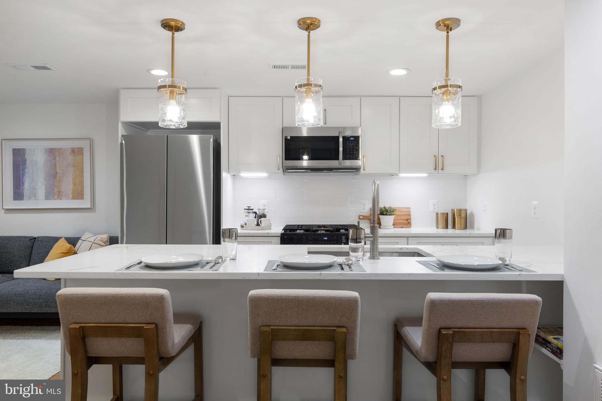CAPITOL HILL - Residential