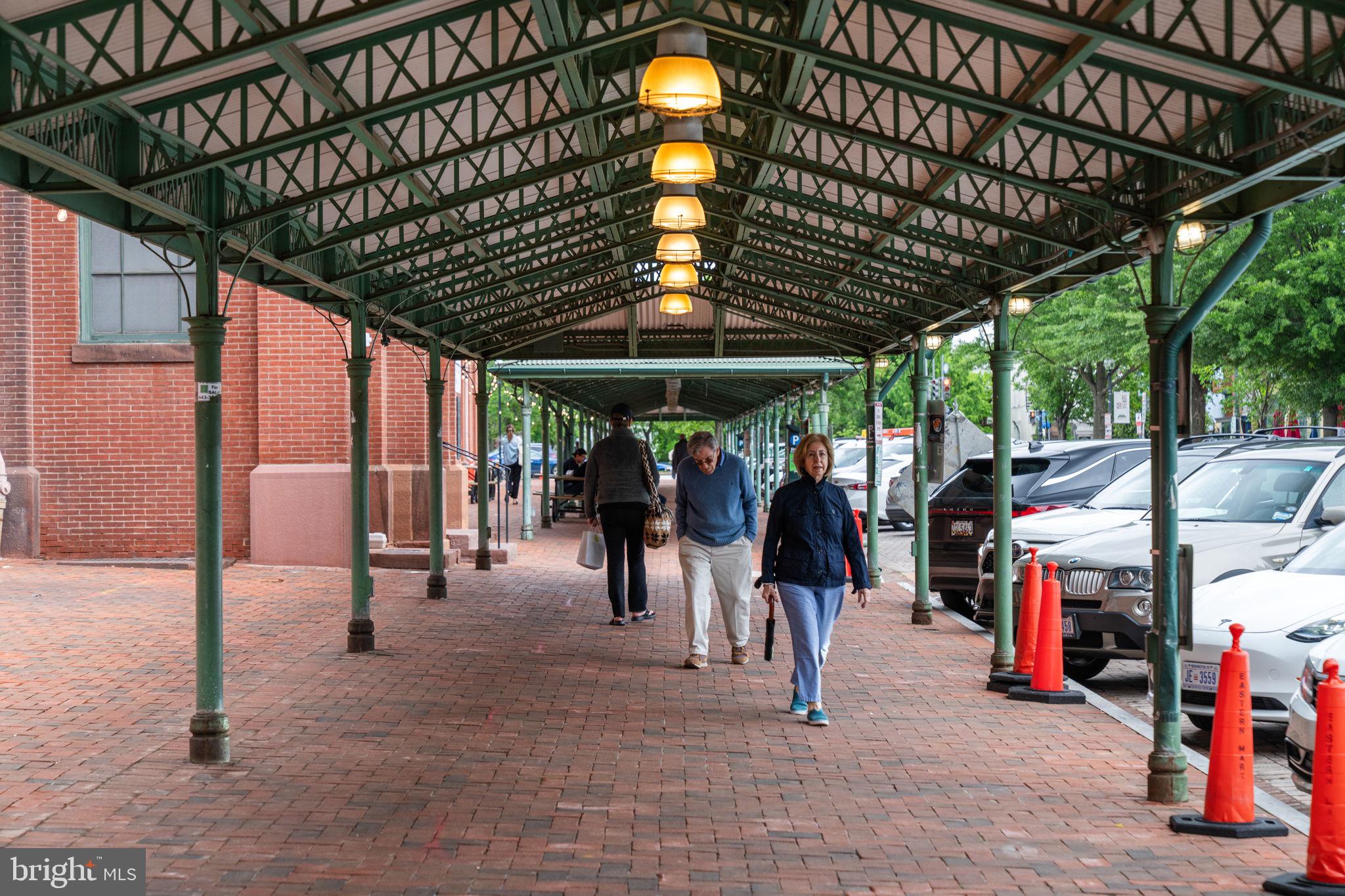 CAPITOL HILL - Residential