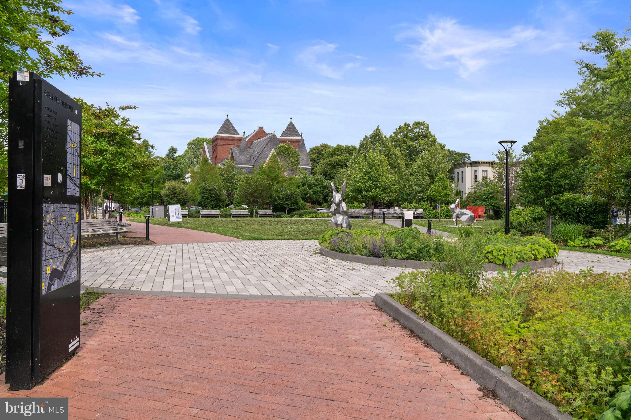 CAPITOL HILL - Residential