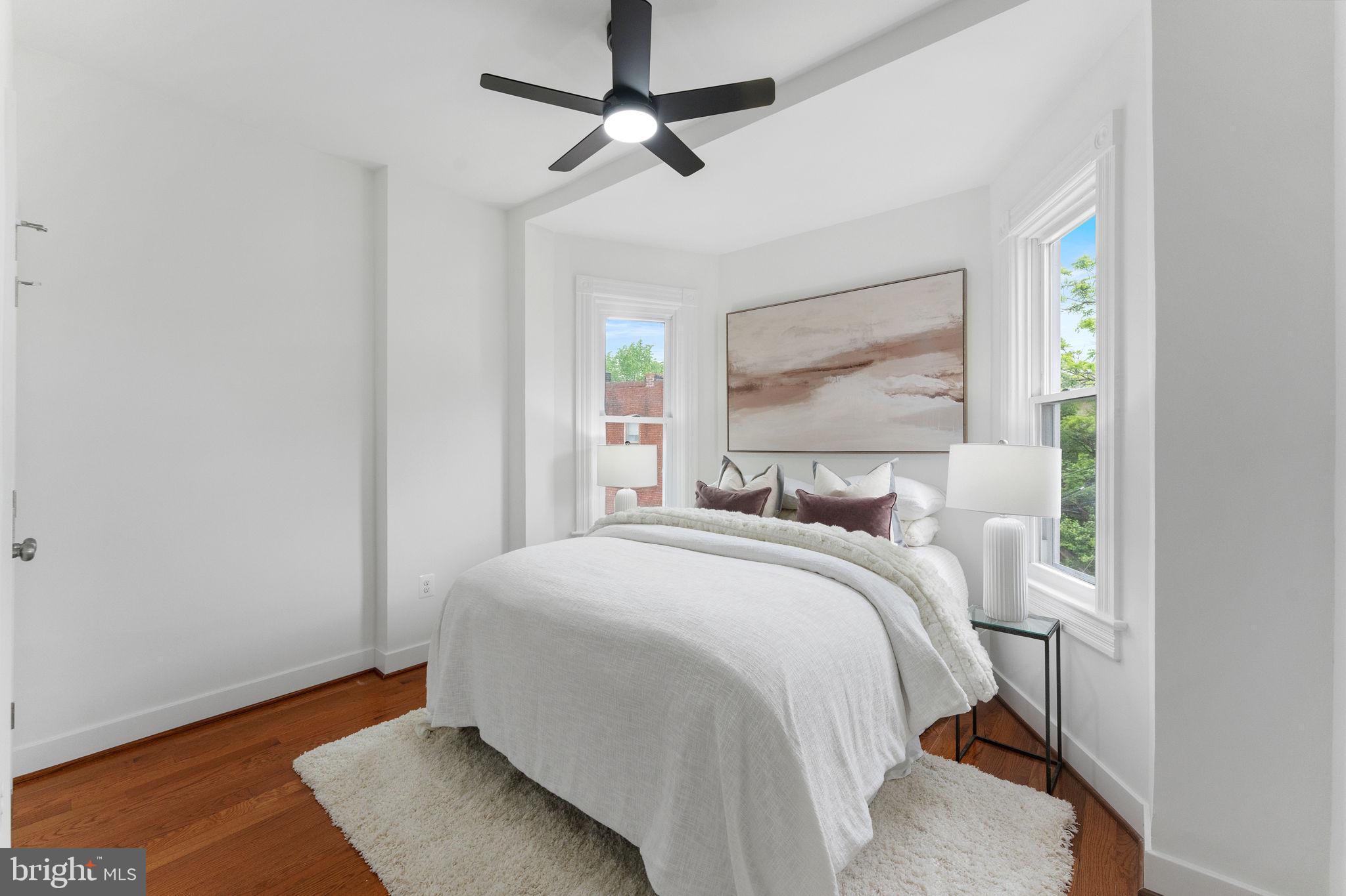 CAPITOL HILL - Residential