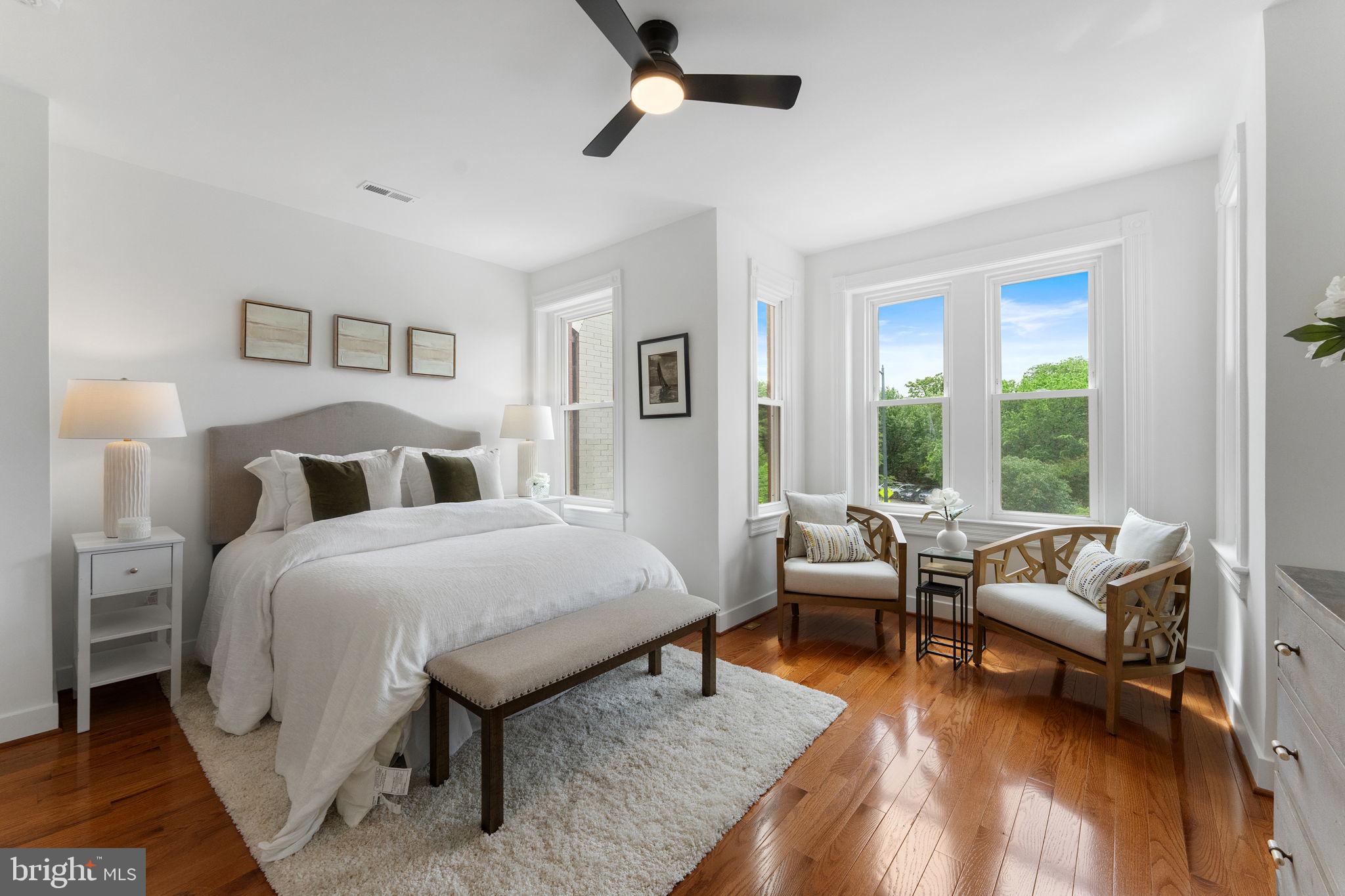 CAPITOL HILL - Residential