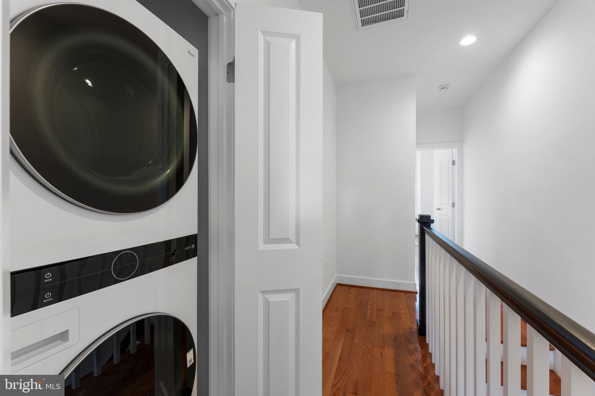 CAPITOL HILL - Residential