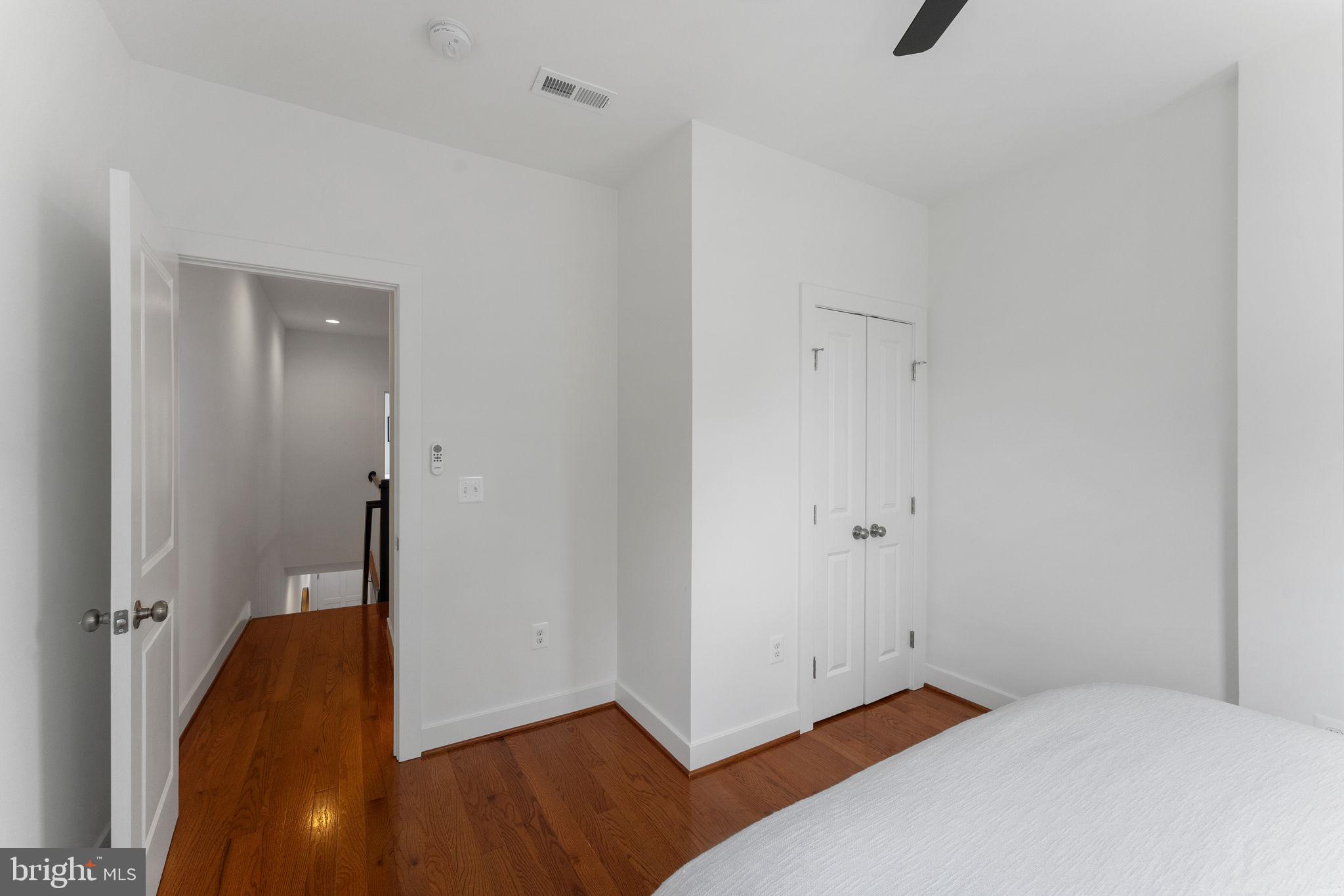 CAPITOL HILL - Residential