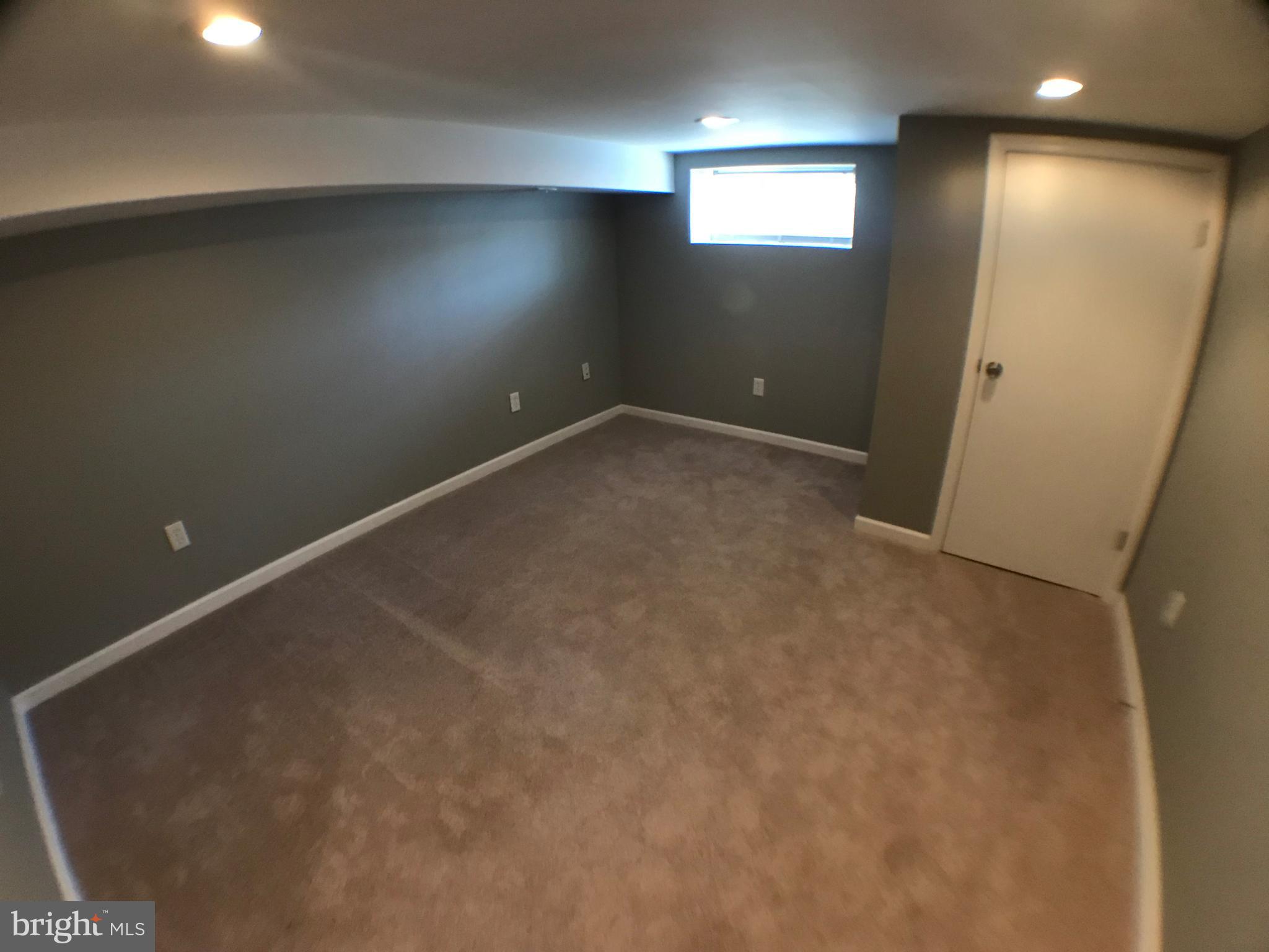 GREEKTOWN - Residential Lease