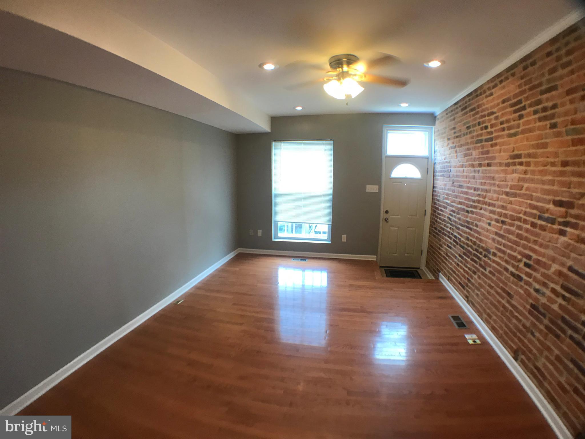 GREEKTOWN - Residential Lease