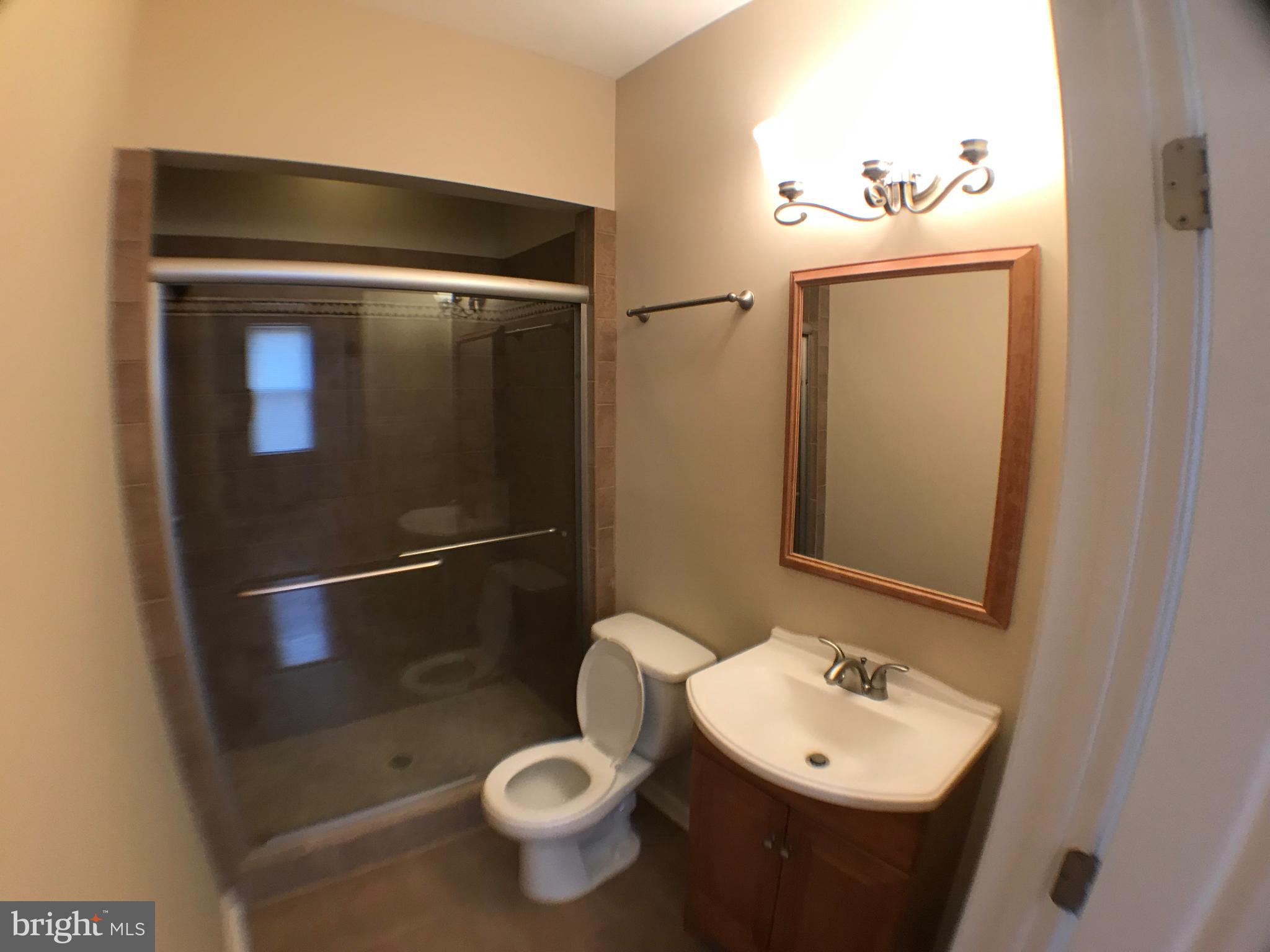 GREEKTOWN - Residential Lease