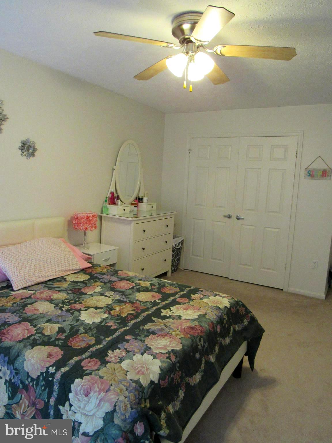 FORT WASHINGTON - Residential