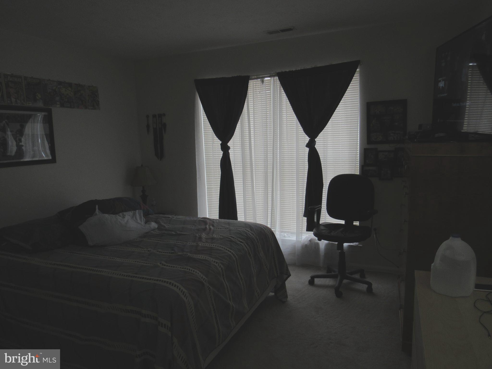 FORT WASHINGTON - Residential