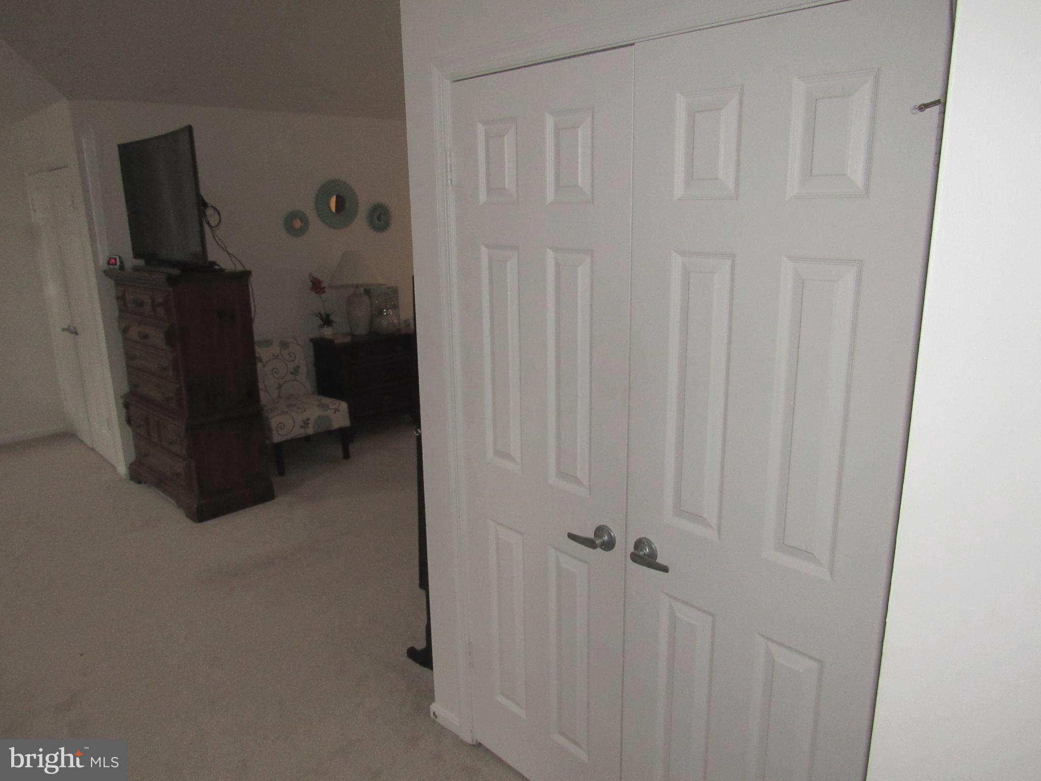 FORT WASHINGTON - Residential