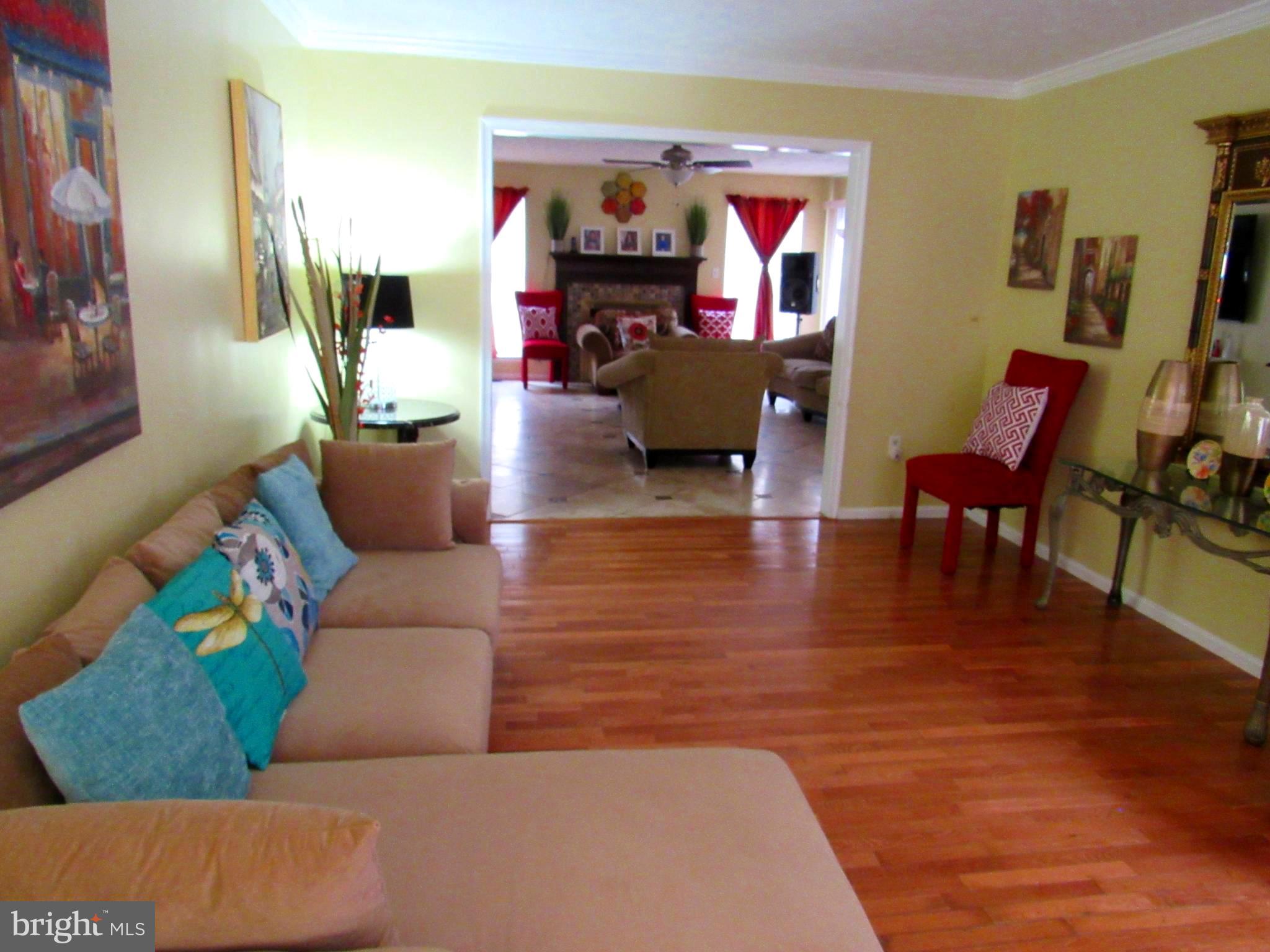 FORT WASHINGTON - Residential