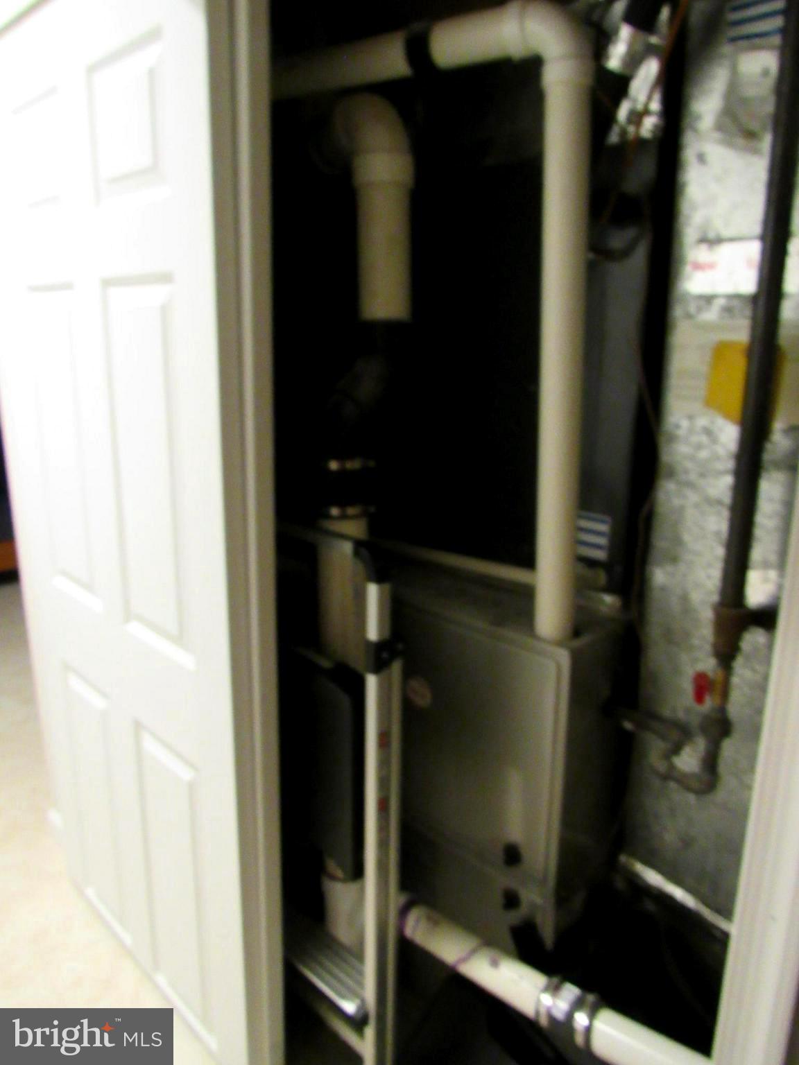 FORT WASHINGTON - Residential