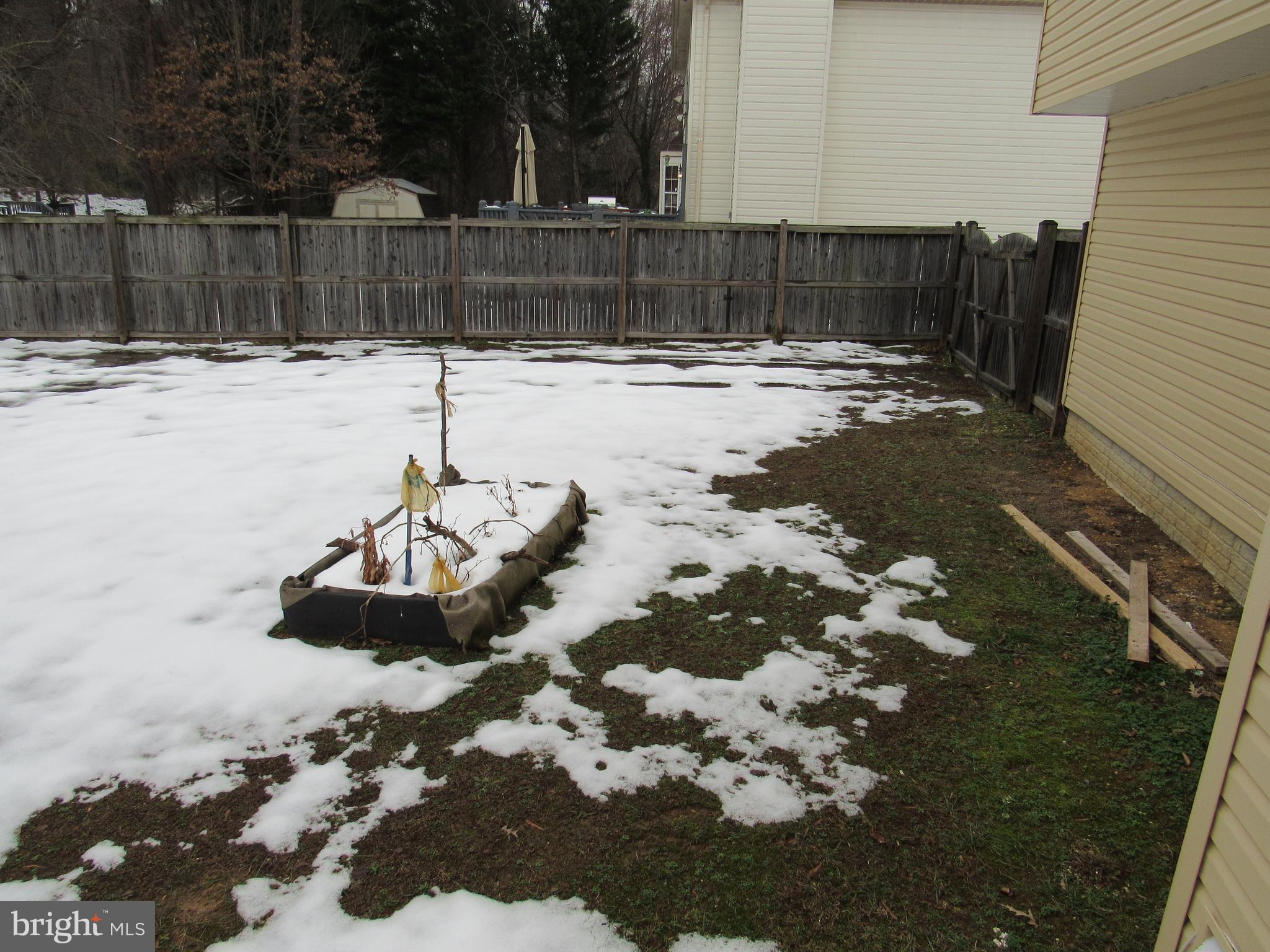 FORT WASHINGTON - Residential