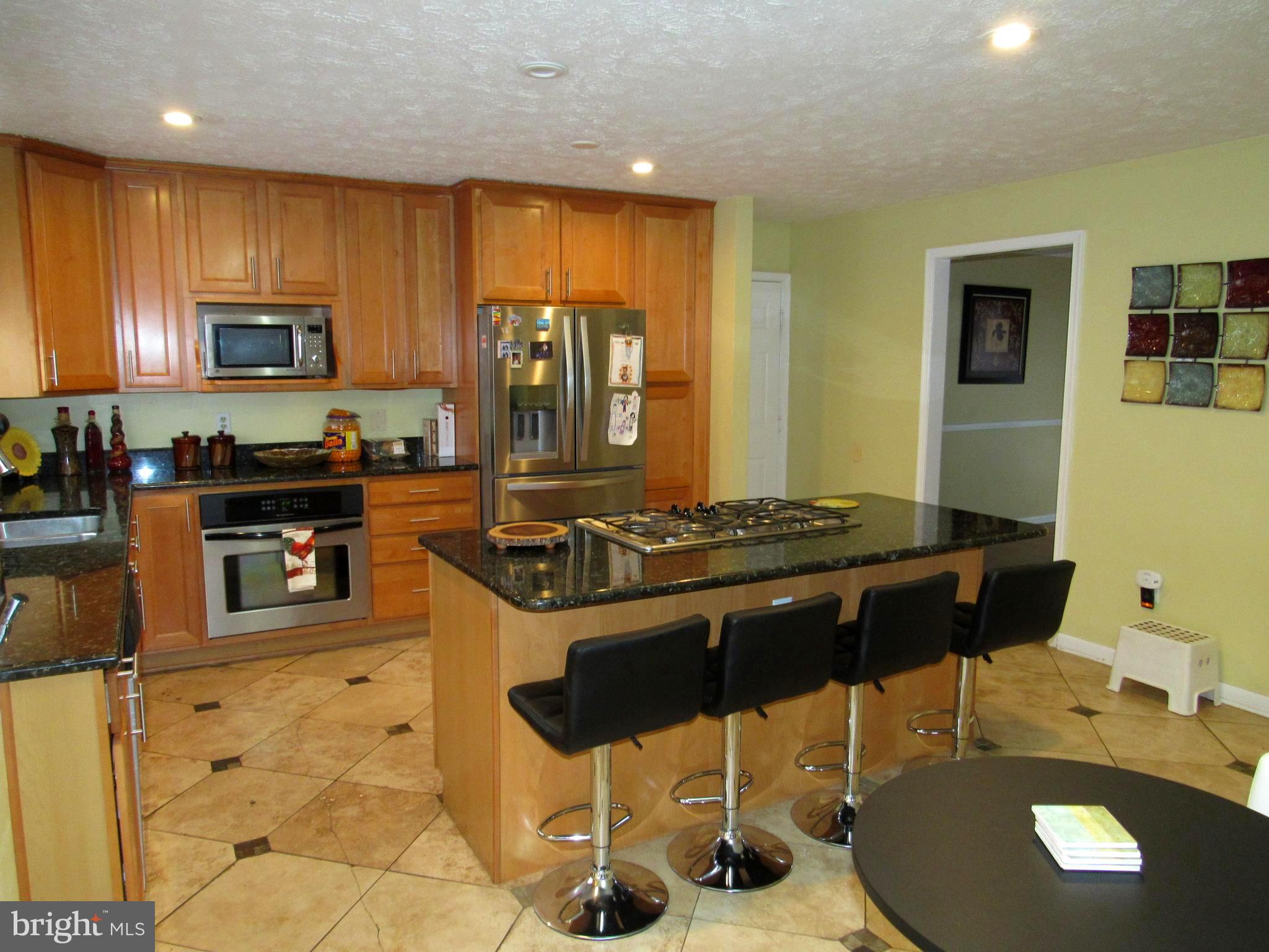 FORT WASHINGTON - Residential