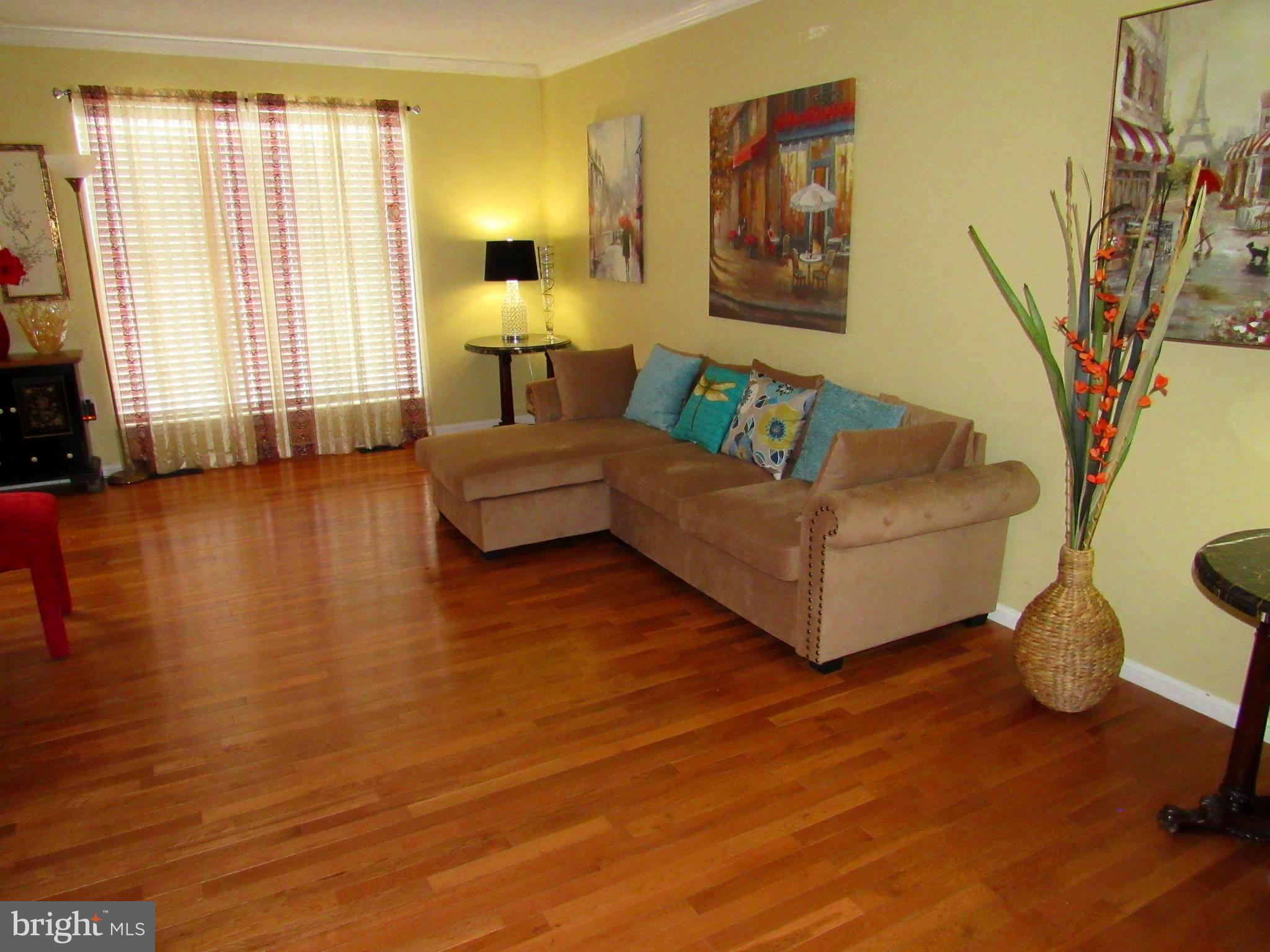 FORT WASHINGTON - Residential