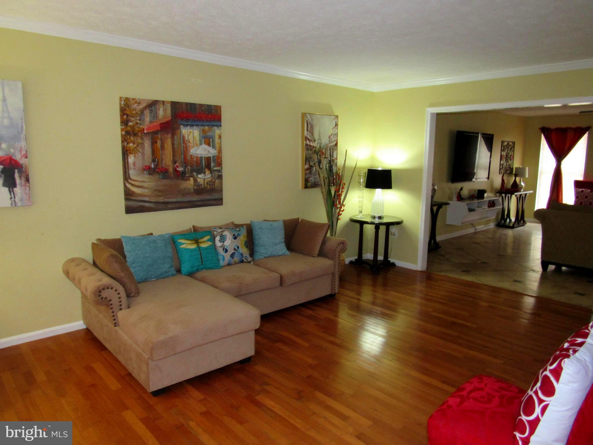 FORT WASHINGTON - Residential