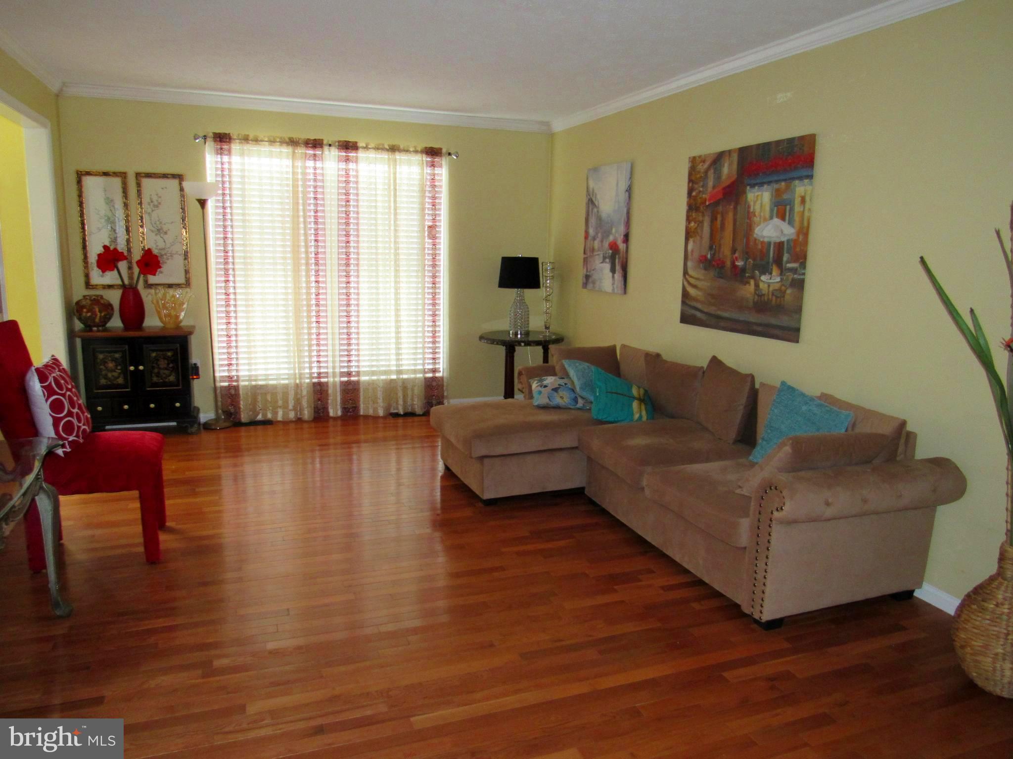 FORT WASHINGTON - Residential