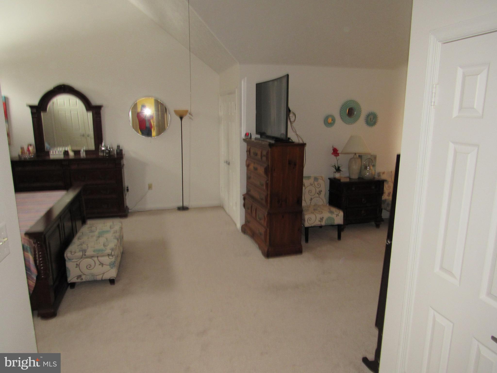 FORT WASHINGTON - Residential