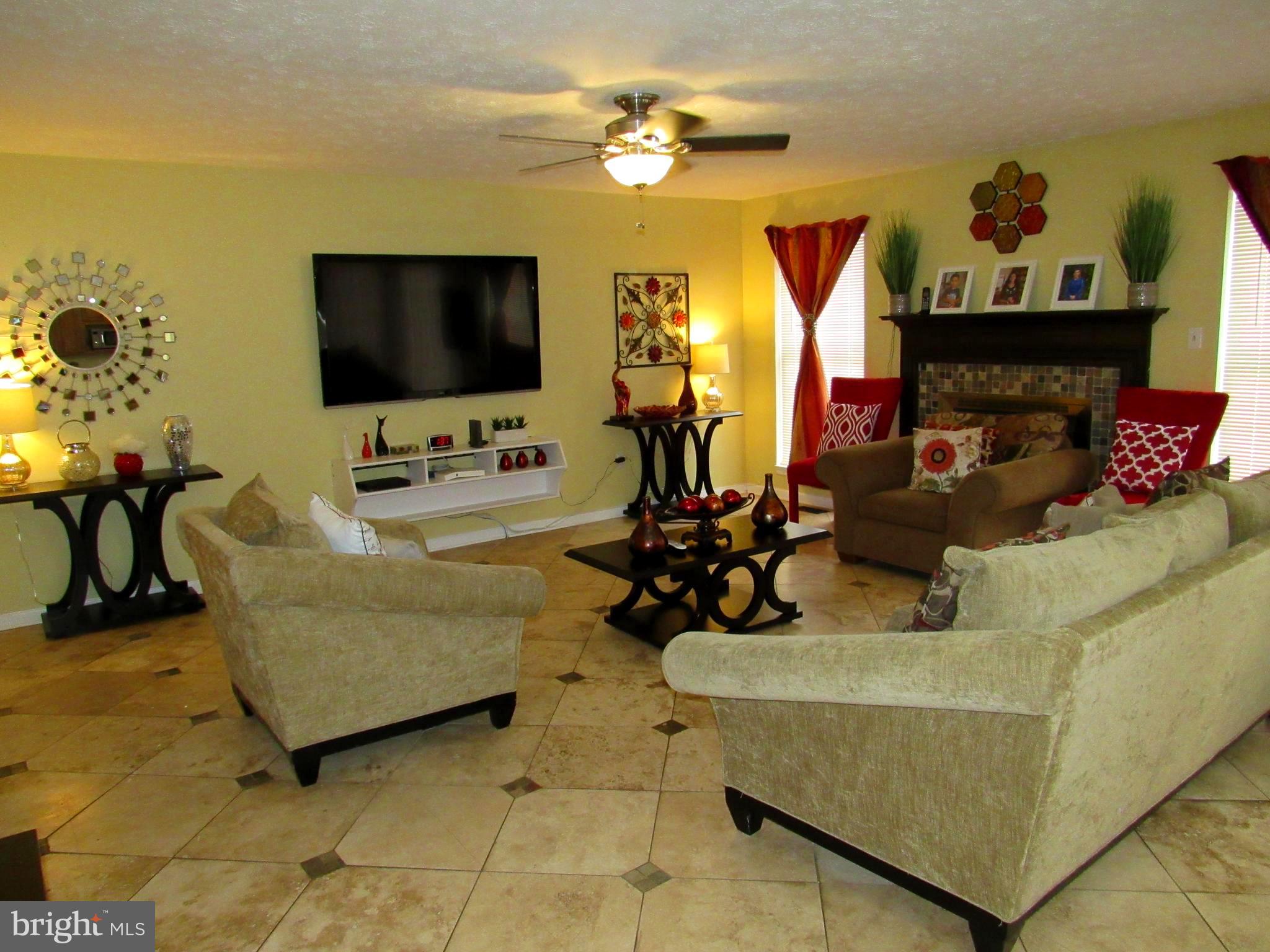 FORT WASHINGTON - Residential