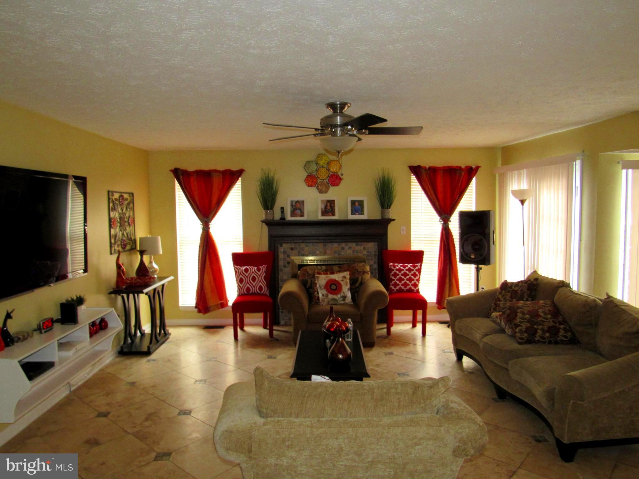 FORT WASHINGTON - Residential