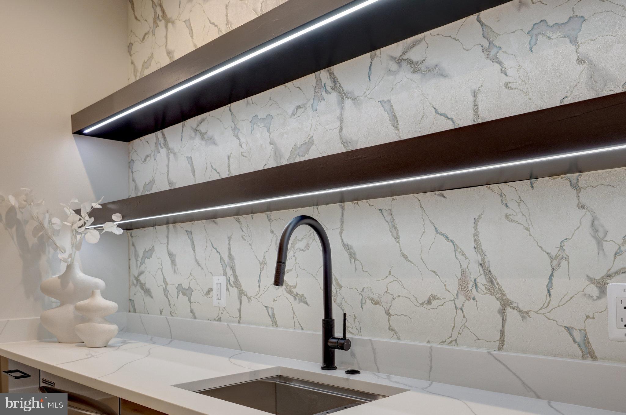 GRASS RIDGE - Residential