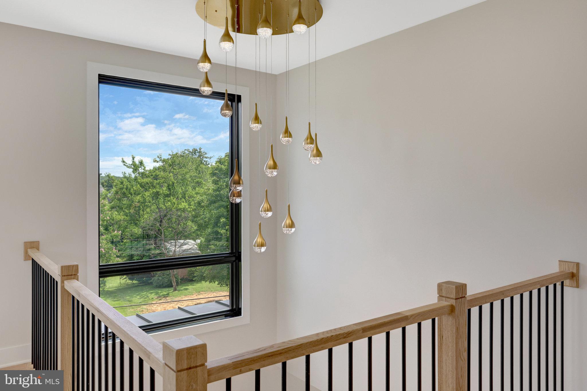 GRASS RIDGE - Residential