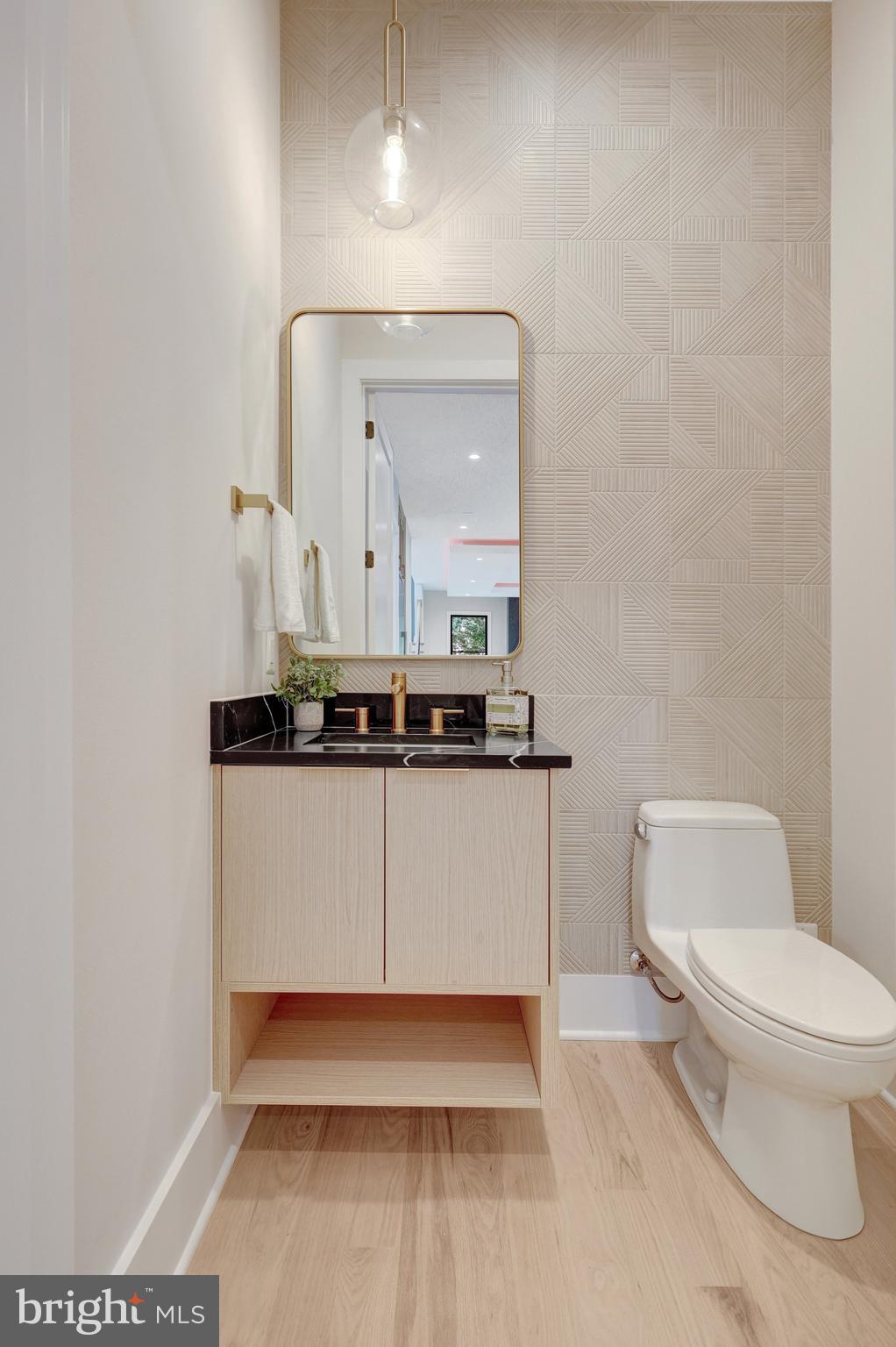 GRASS RIDGE - Residential