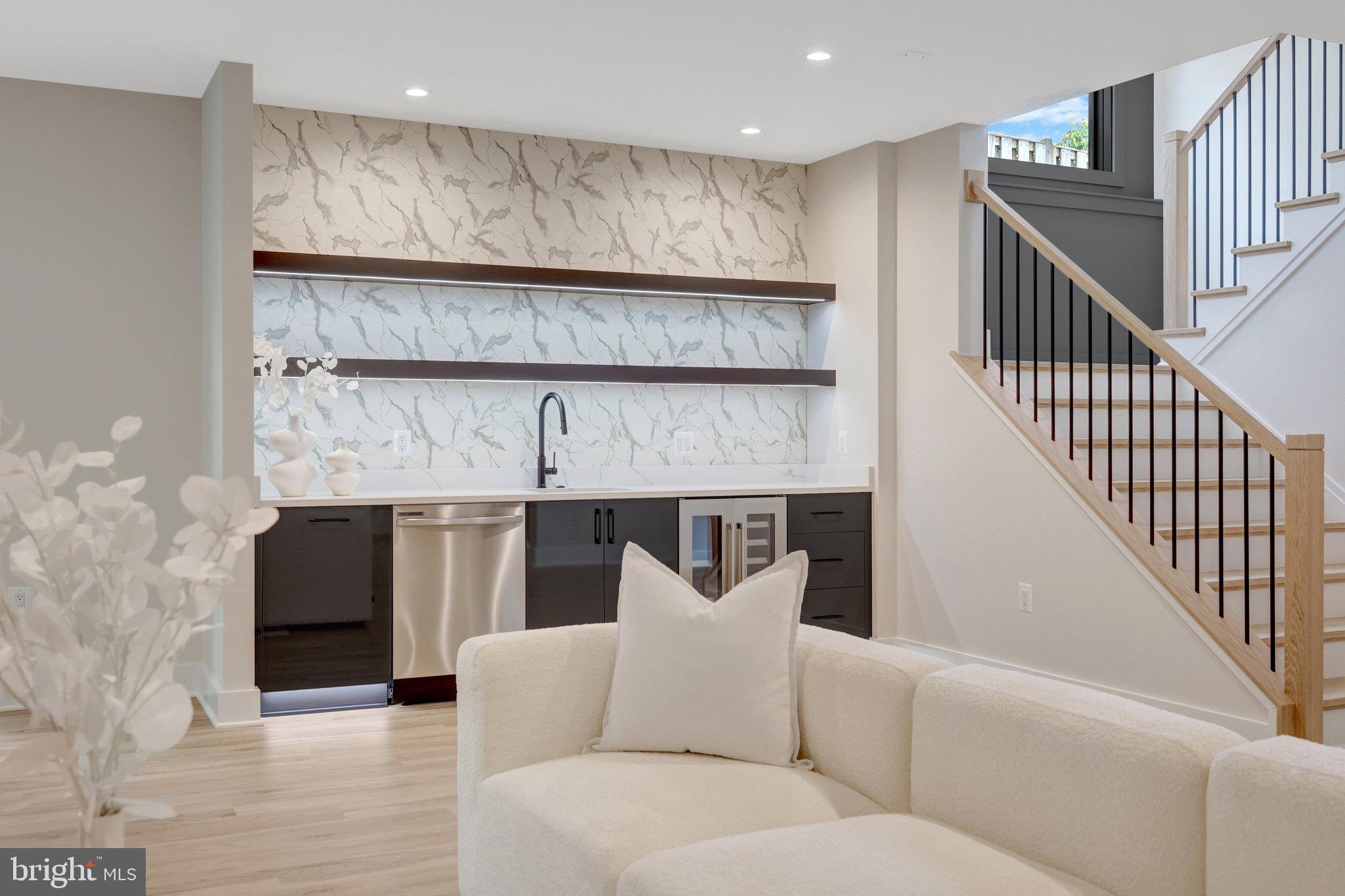 GRASS RIDGE - Residential