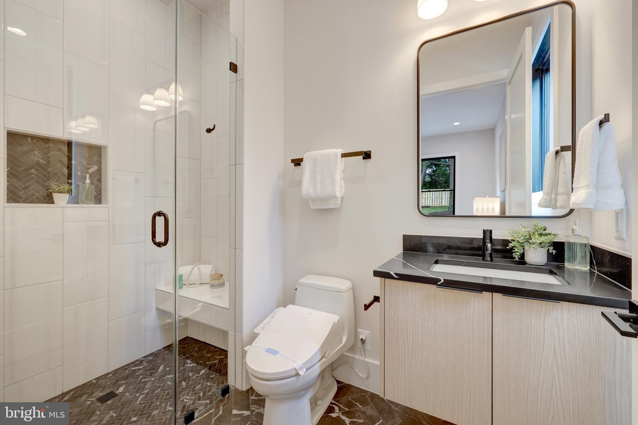 GRASS RIDGE - Residential