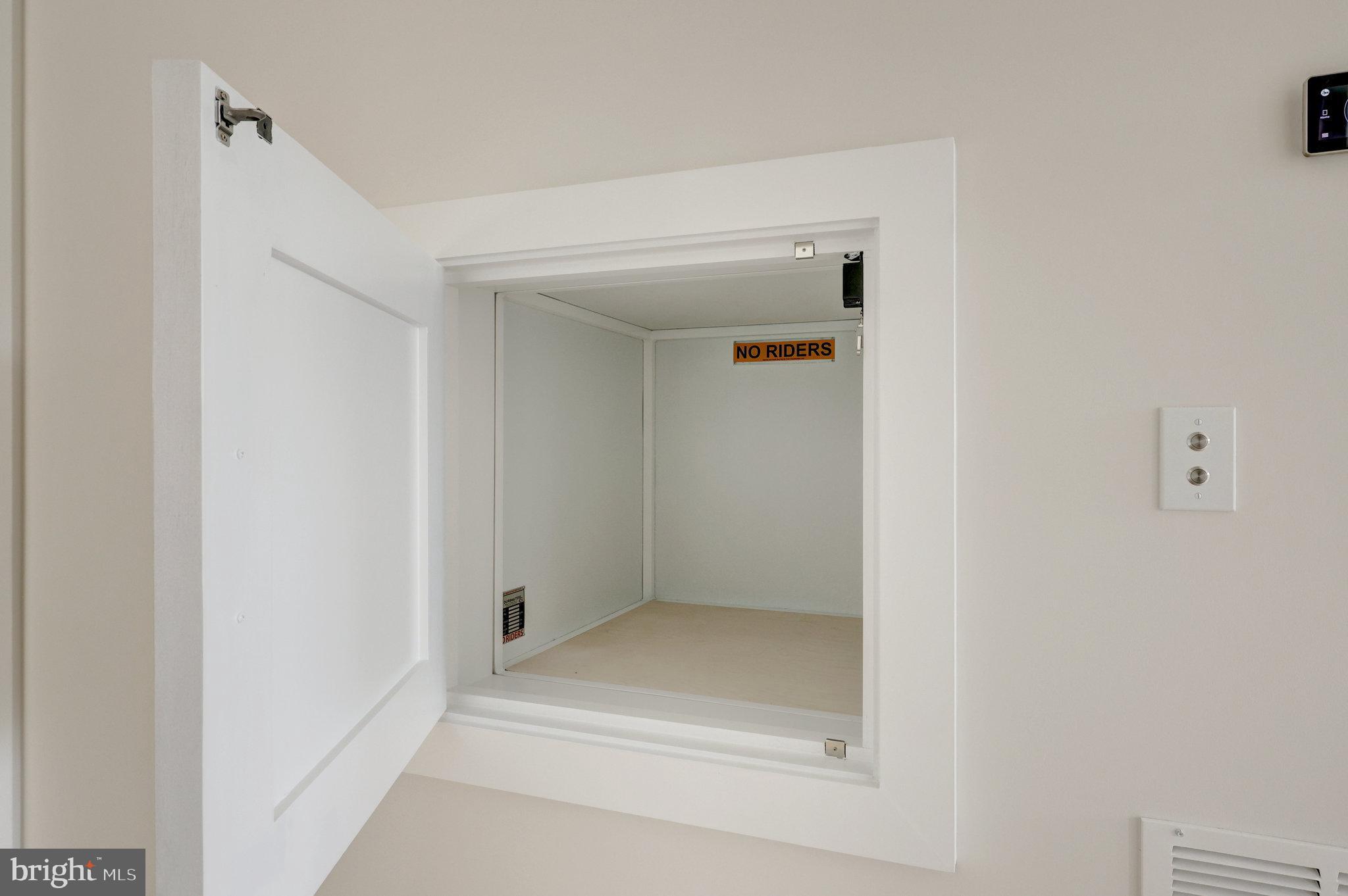 GRASS RIDGE - Residential