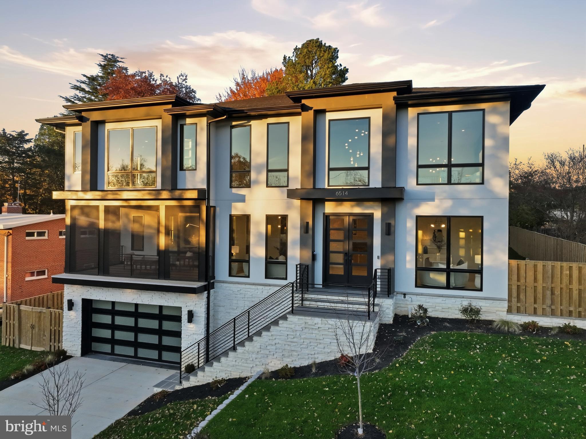 GRASS RIDGE - Residential