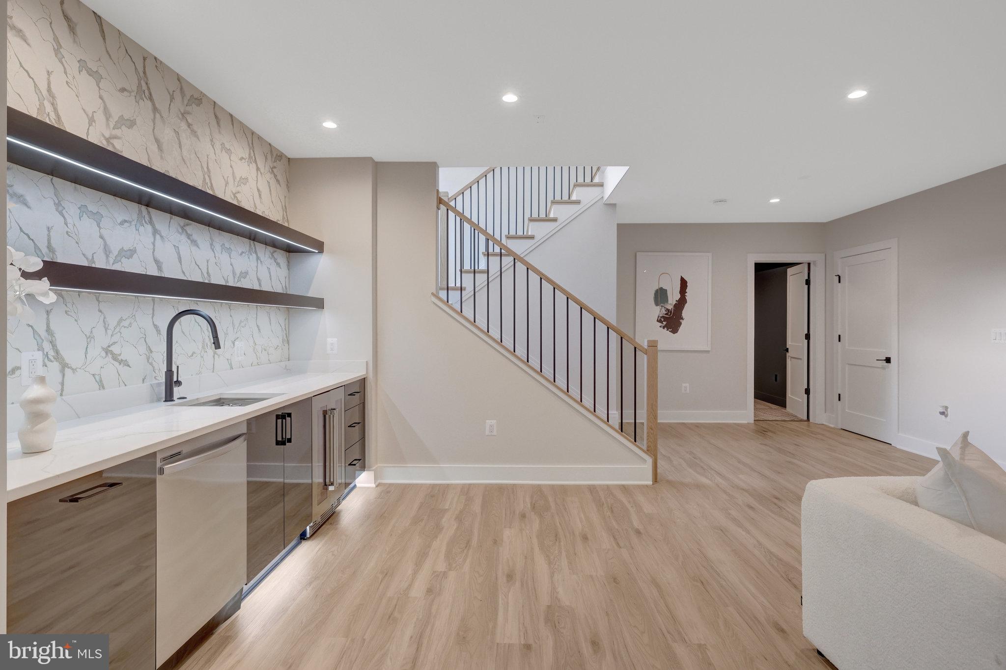 GRASS RIDGE - Residential