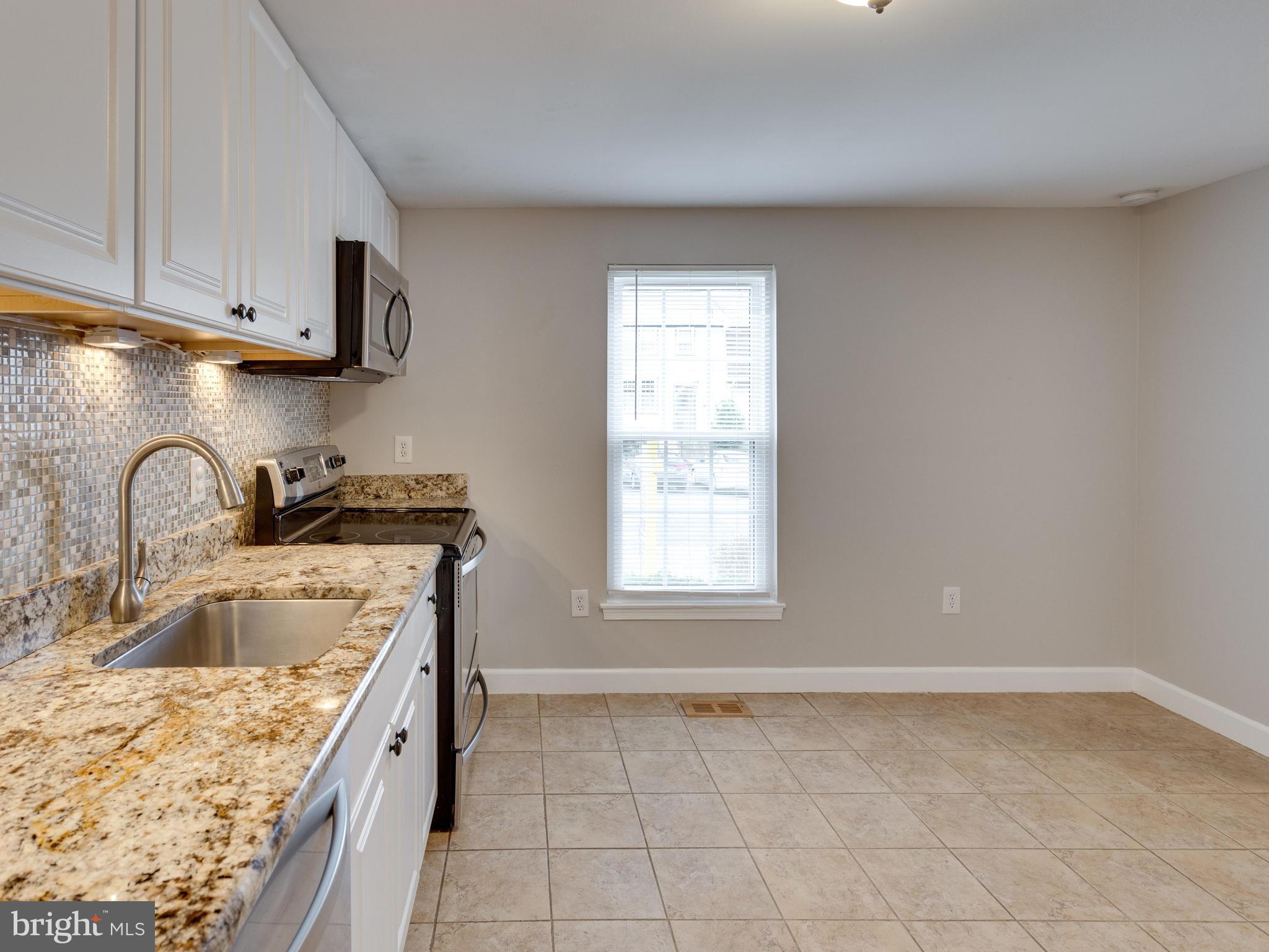 BURKE CENTRE - Residential