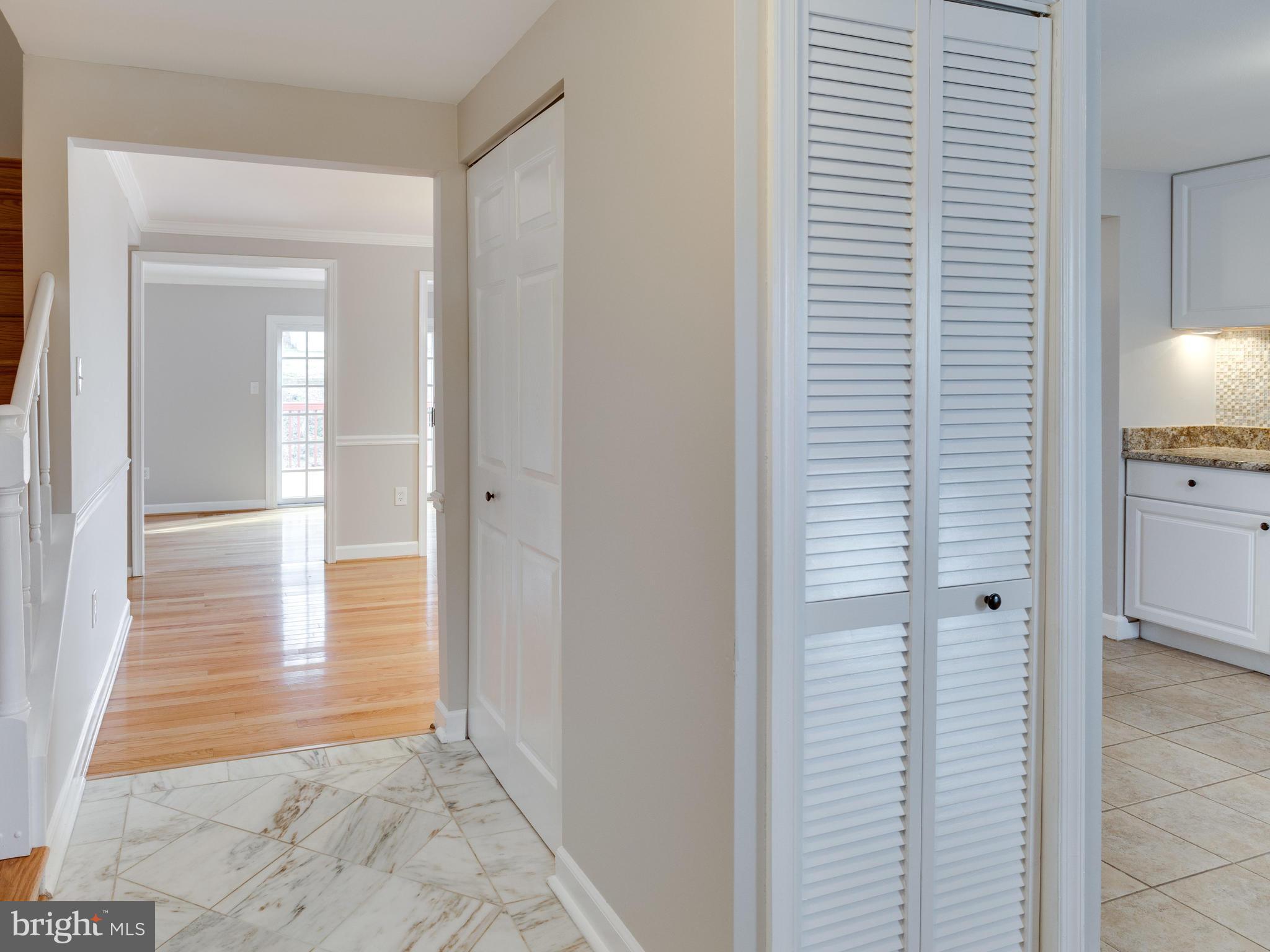 BURKE CENTRE - Residential