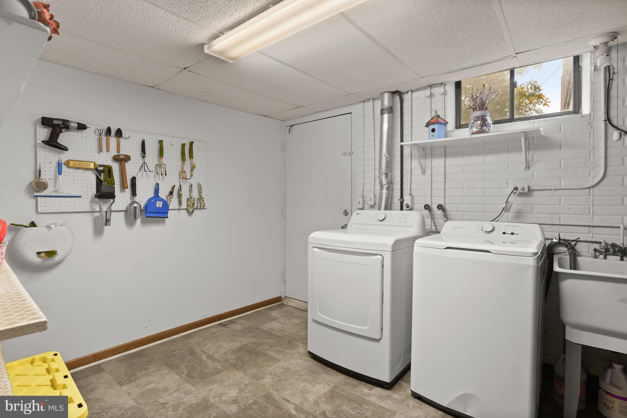 PINEY RIDGE VILLAGE - Residential