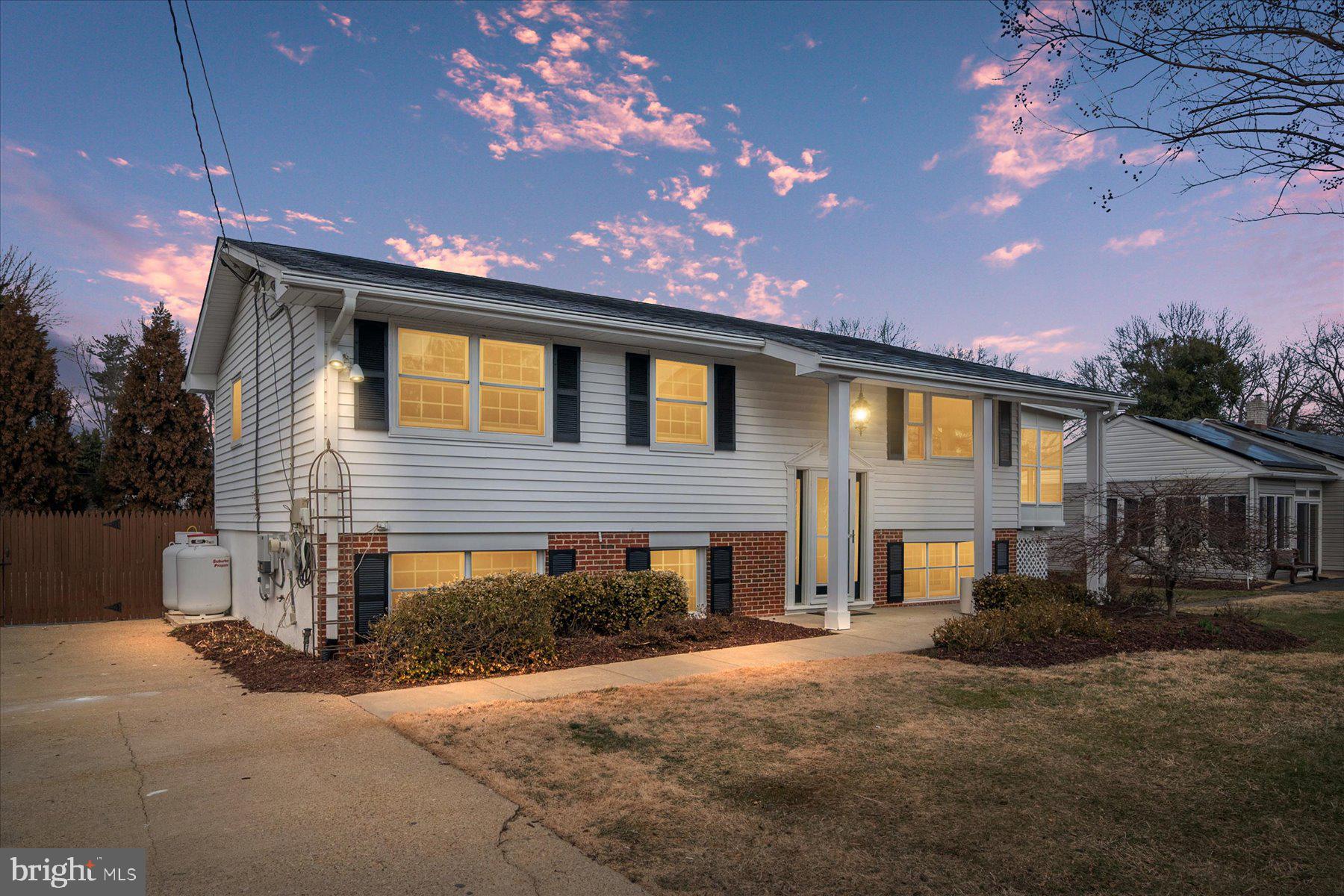 HILLSMERE ESTATES - Residential