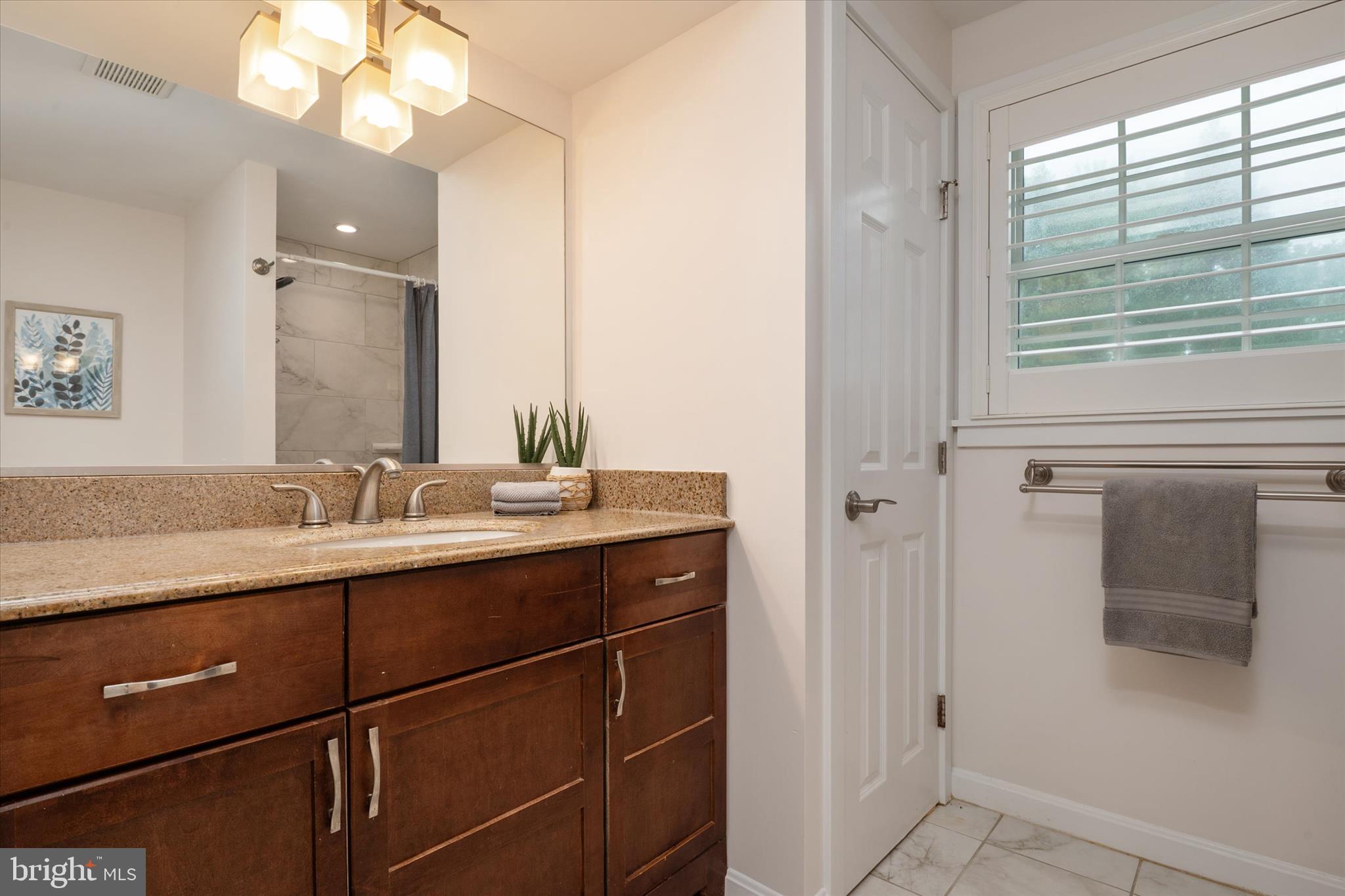 HILLSMERE ESTATES - Residential