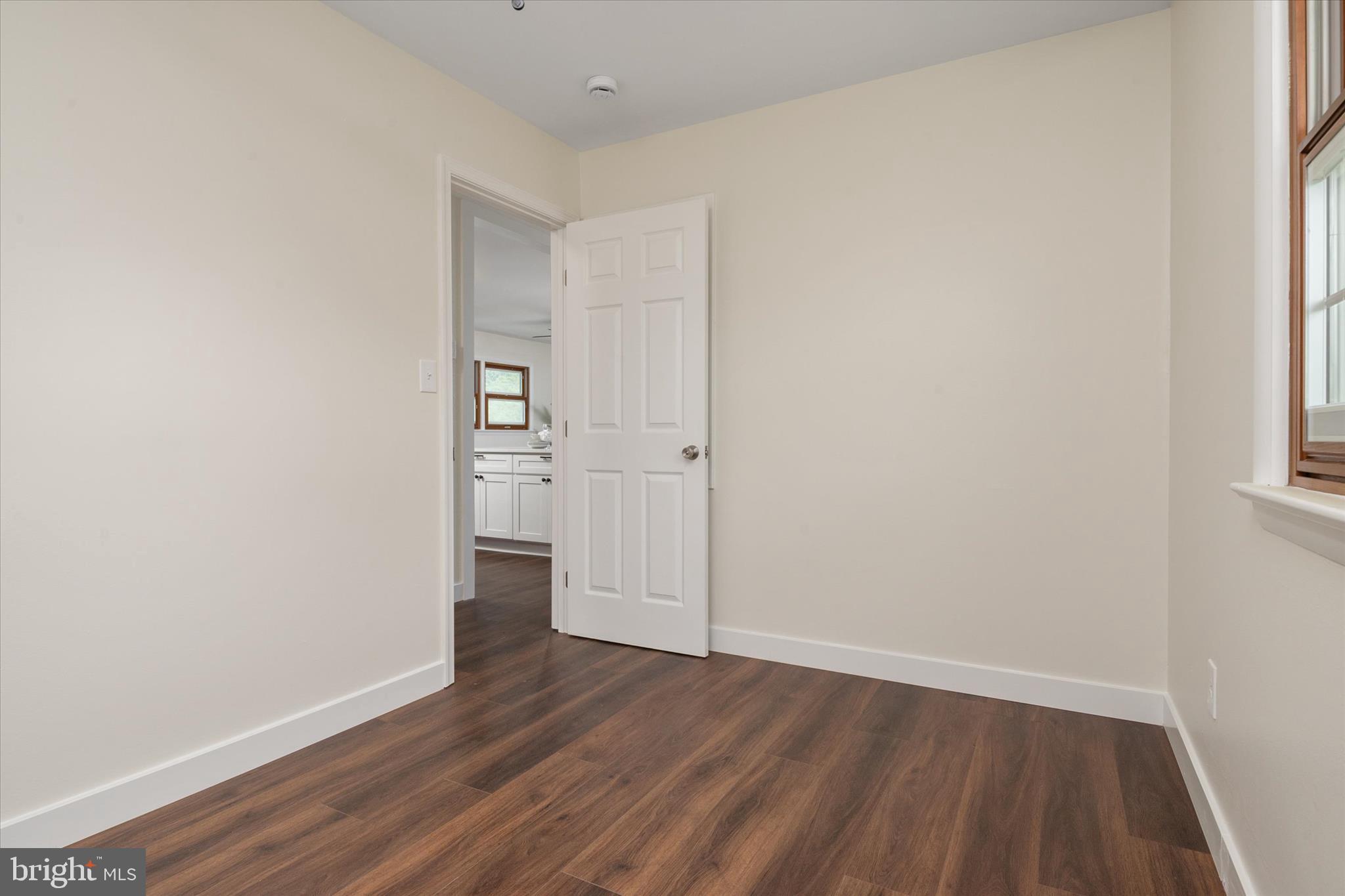 HILLSMERE ESTATES - Residential