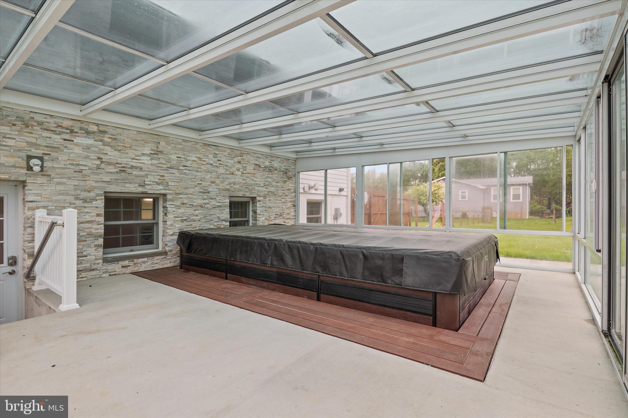 HILLSMERE ESTATES - Residential