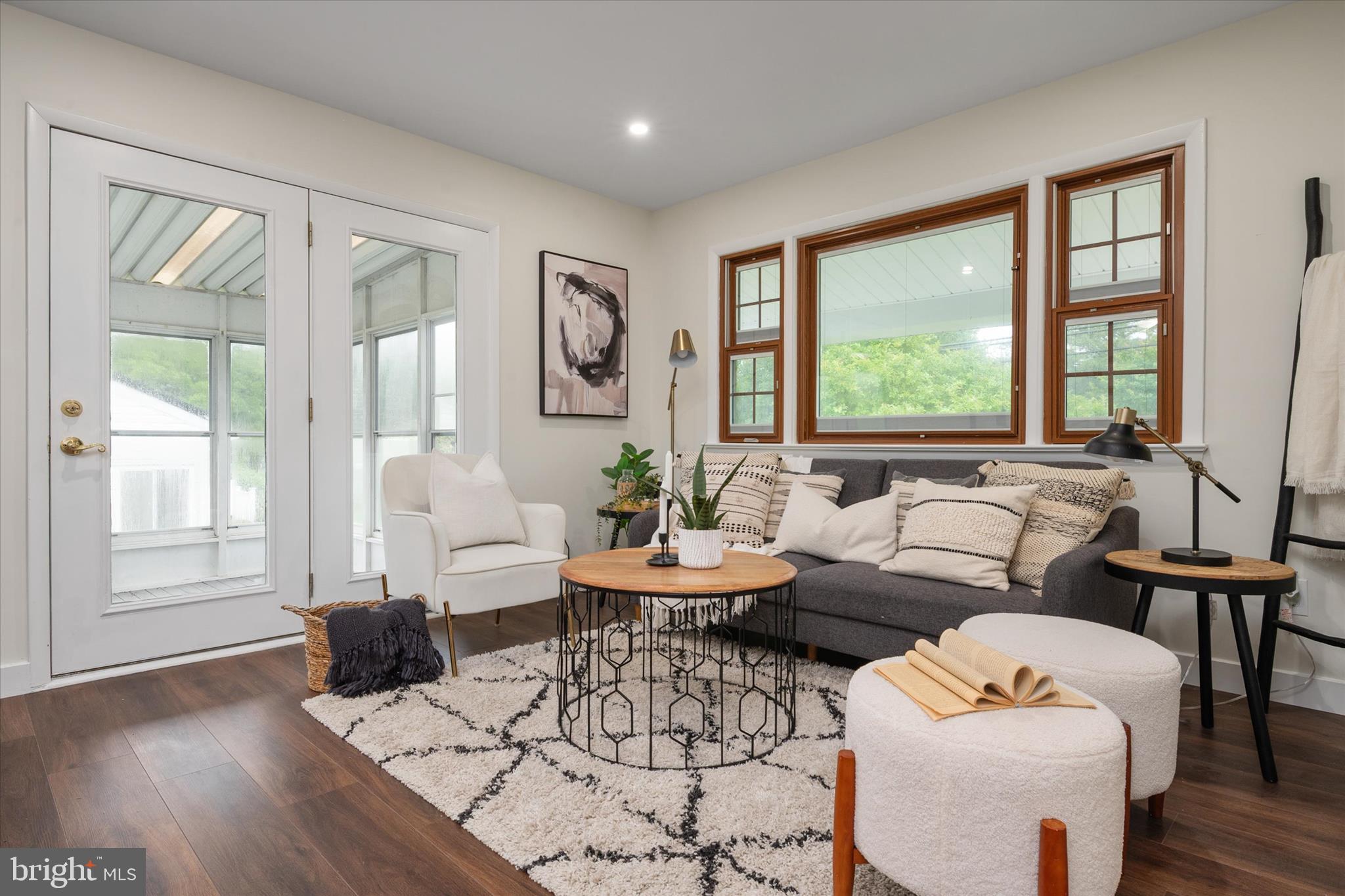 HILLSMERE ESTATES - Residential