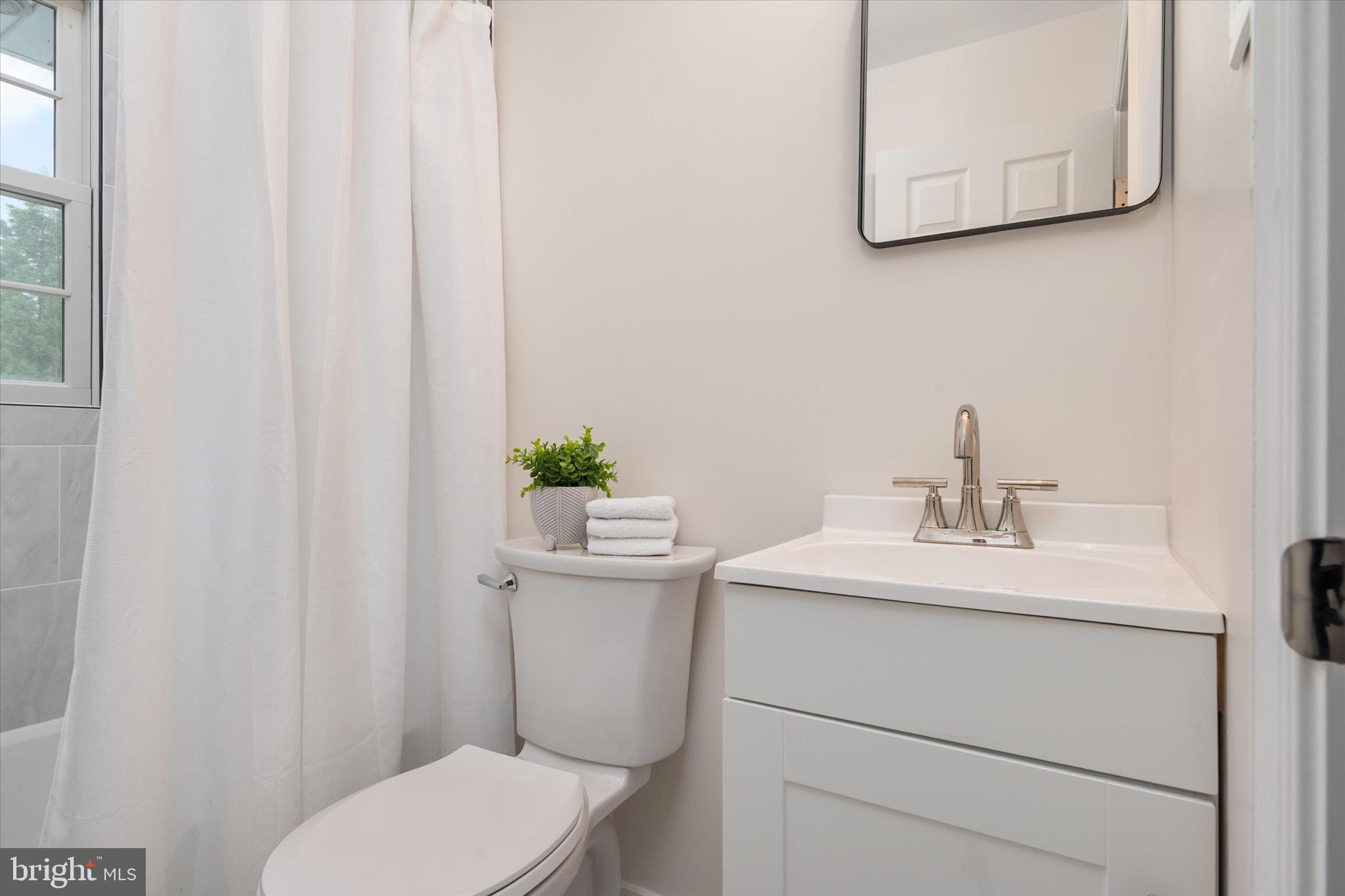 HILLSMERE ESTATES - Residential