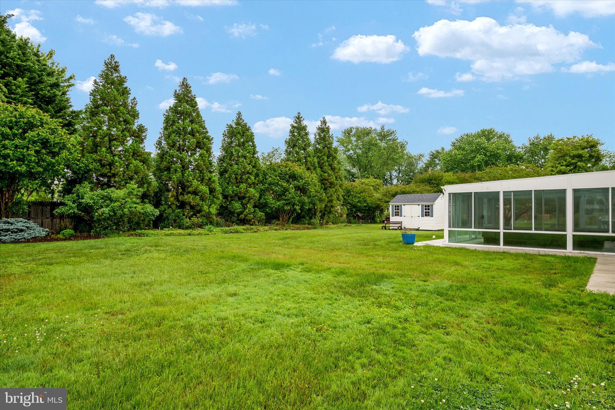 HILLSMERE ESTATES - Residential
